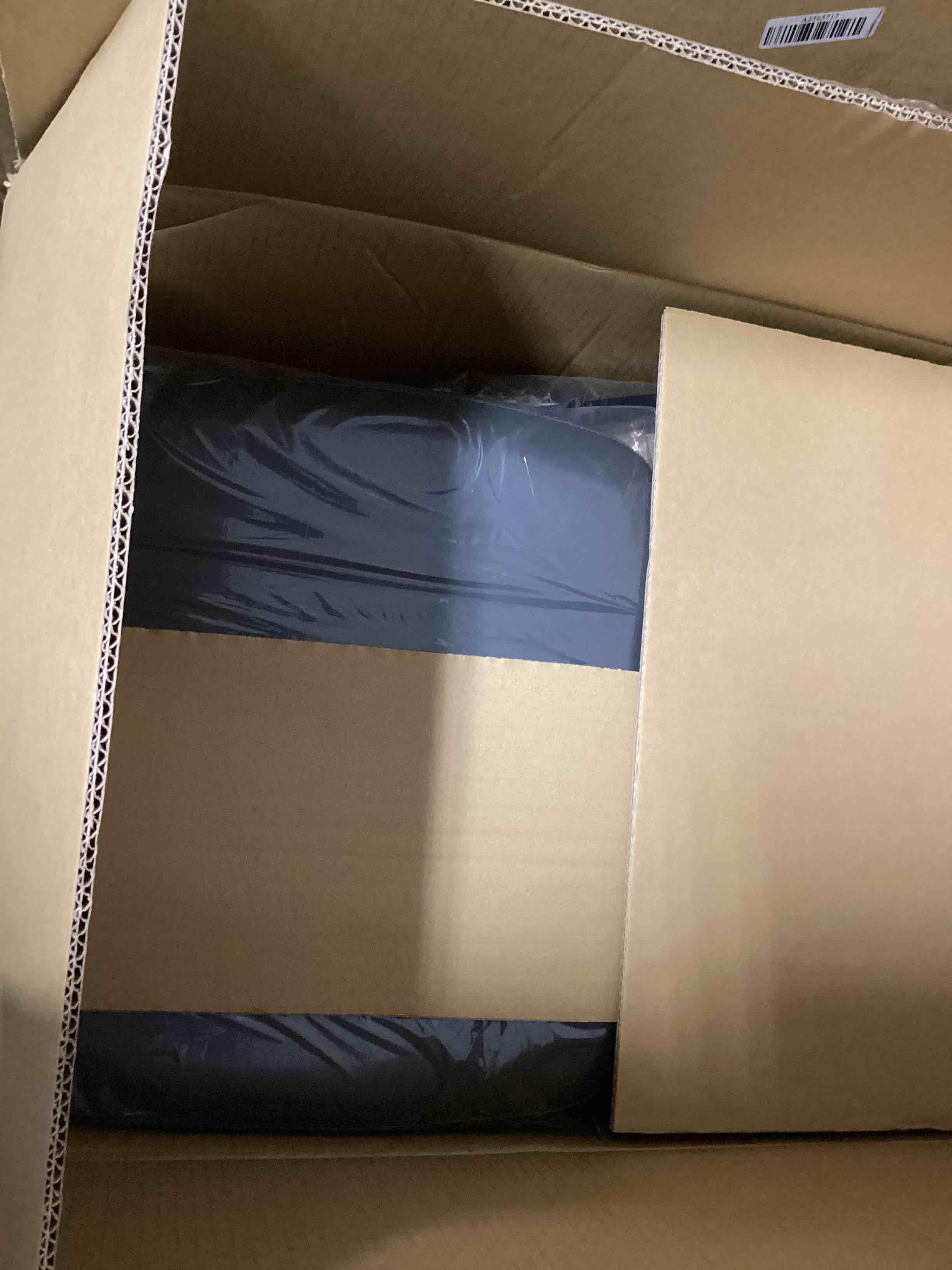 https://s3.amazonaws.com/lotting-images-prod/bidfta/YEL3941321_1690996507724.jpeg