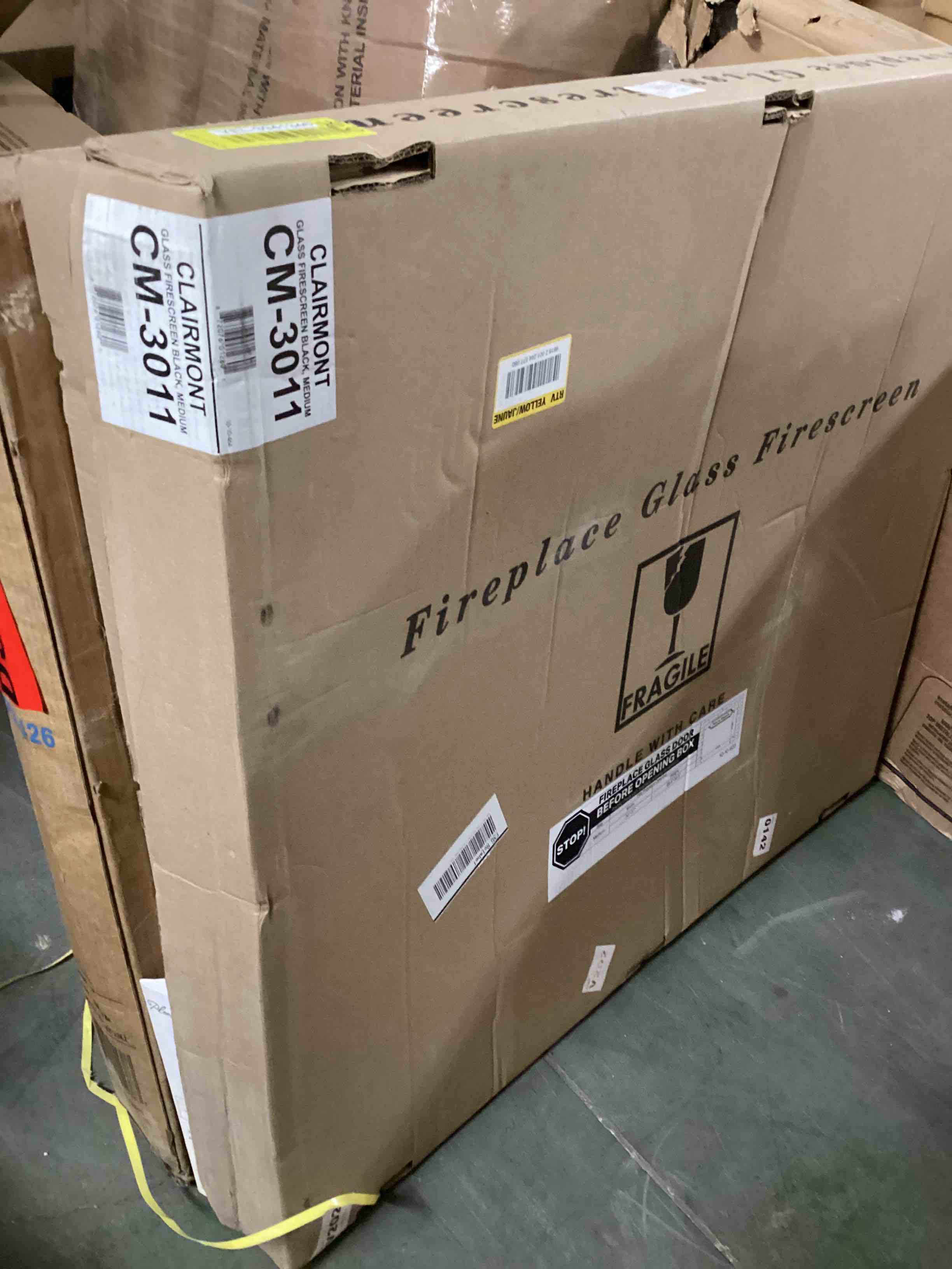 https://s3.amazonaws.com/lotting-images-prod/bidfta/YEL3941346_1691002740647.jpeg