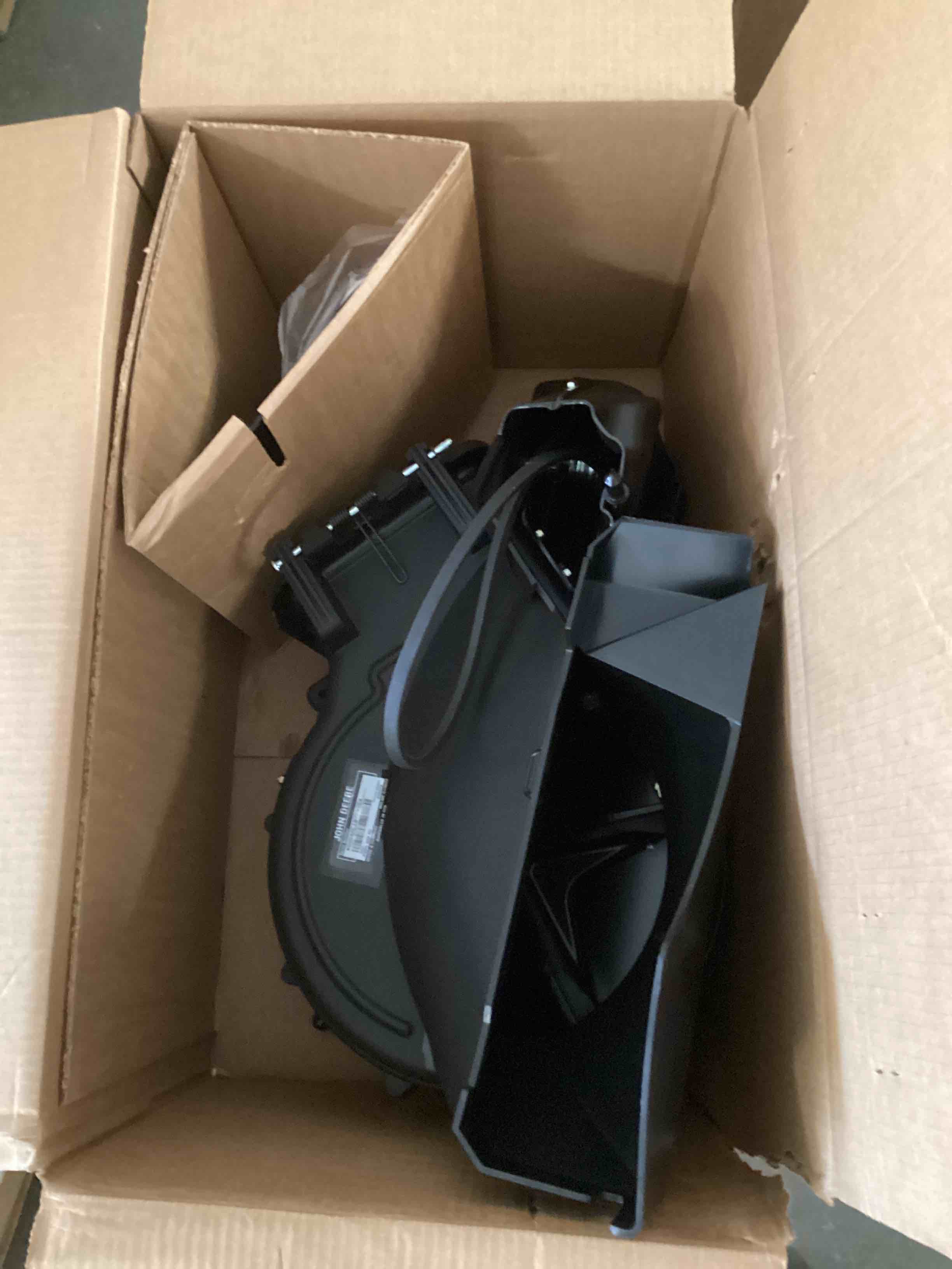 https://s3.amazonaws.com/lotting-images-prod/bidfta/YEL3941390_1691002423914.jpeg