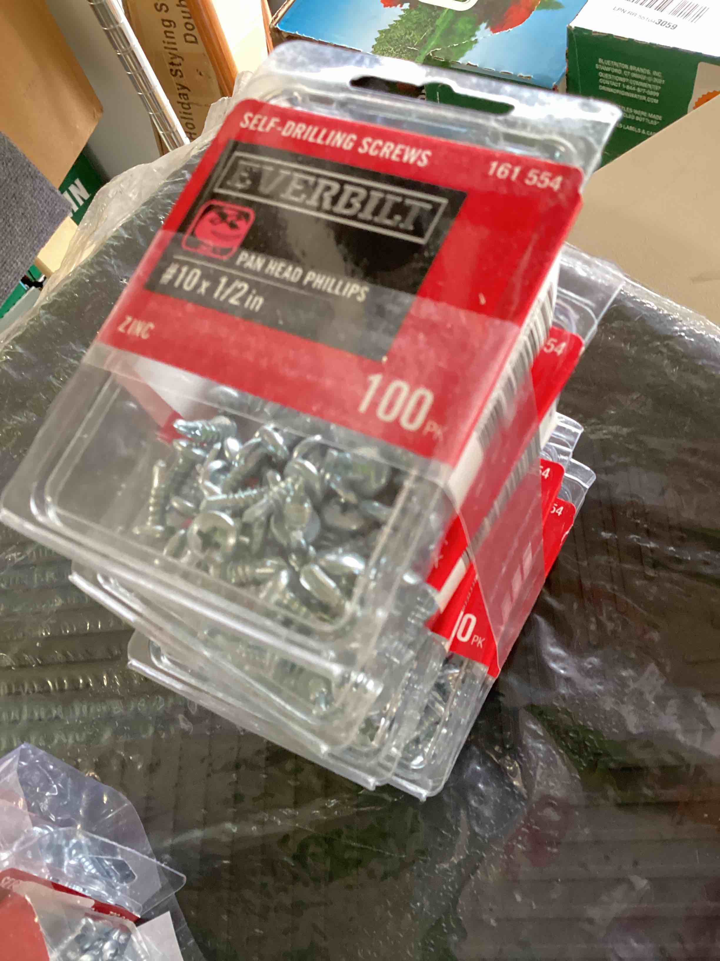 https://s3.amazonaws.com/lotting-images-prod/bidfta/YEL3941410_1691008493794.jpeg
