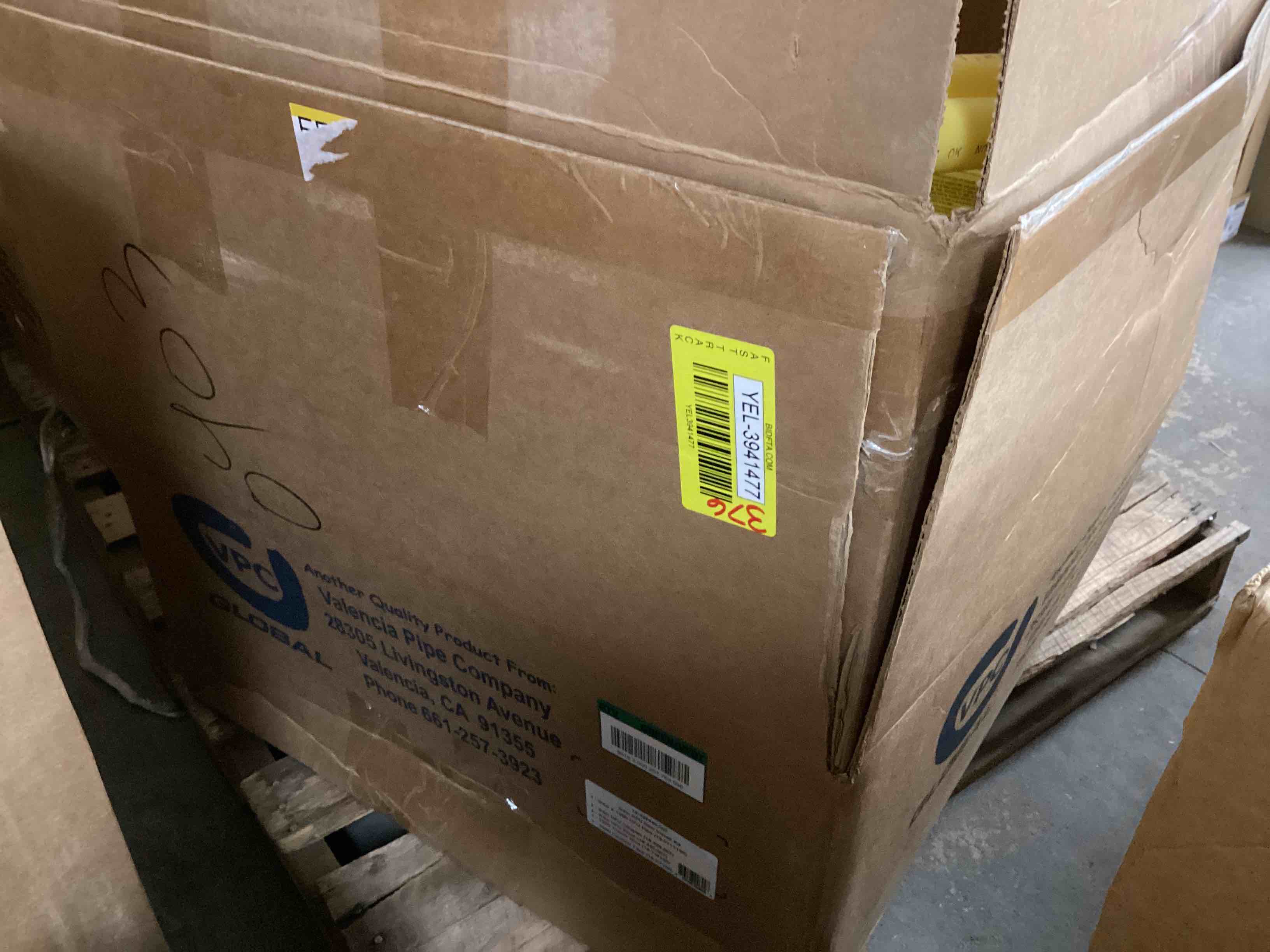 https://s3.amazonaws.com/lotting-images-prod/bidfta/YEL3941477_1691181796664.jpeg