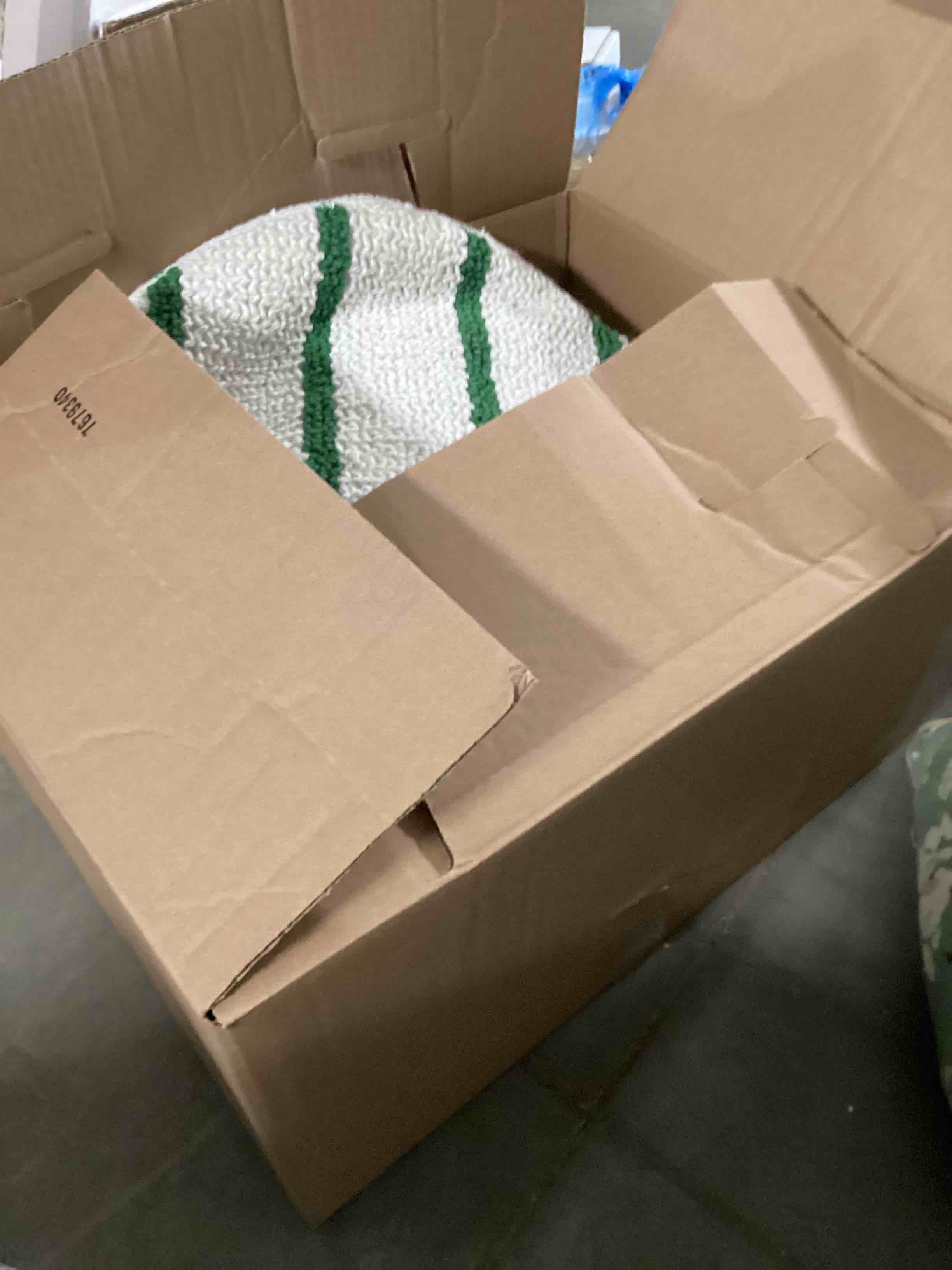 https://s3.amazonaws.com/lotting-images-prod/bidfta/YEL3942025_1694207490166.jpeg