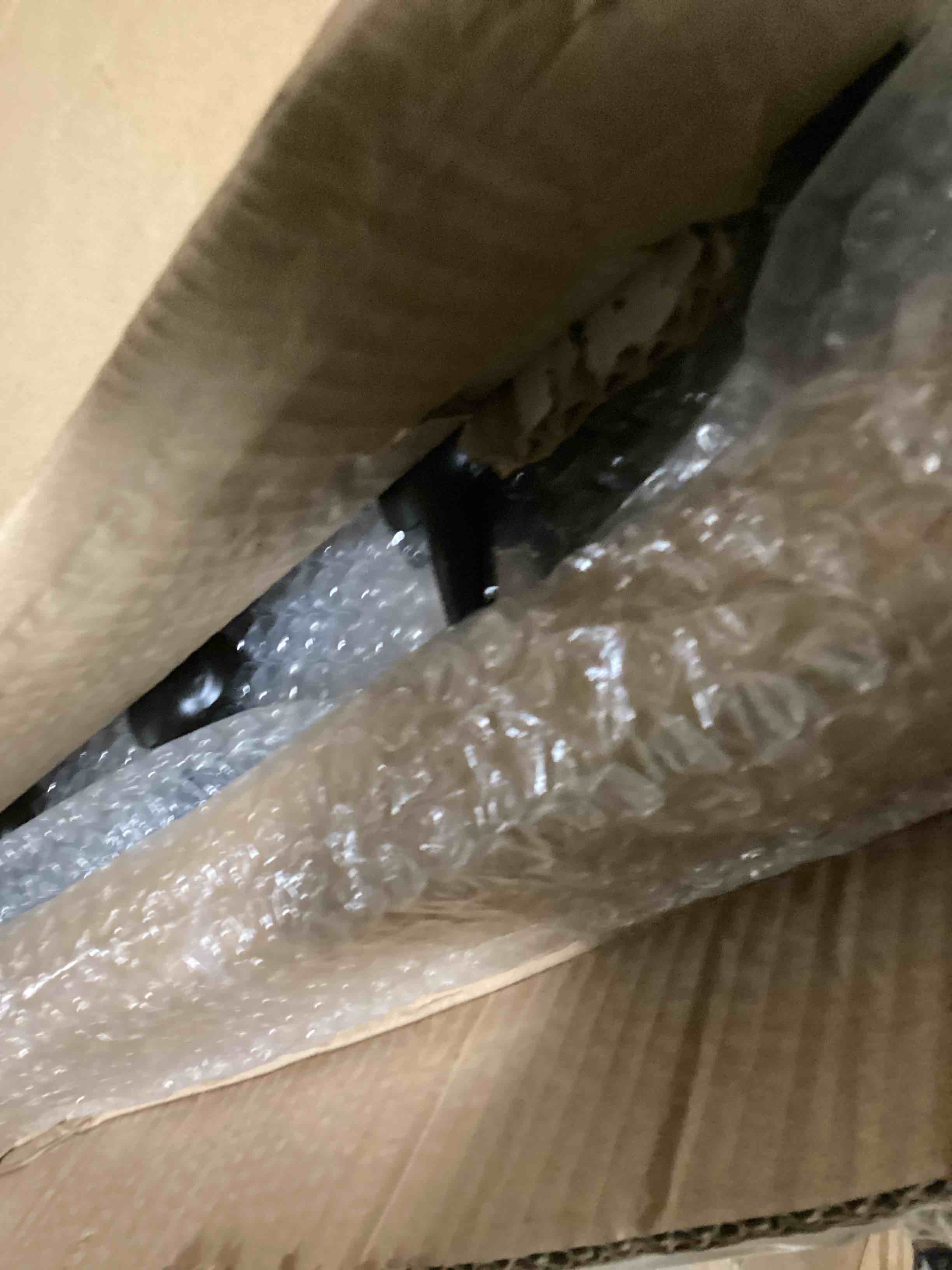 https://s3.amazonaws.com/lotting-images-prod/bidfta/YEL3942432_1695689436637.jpeg