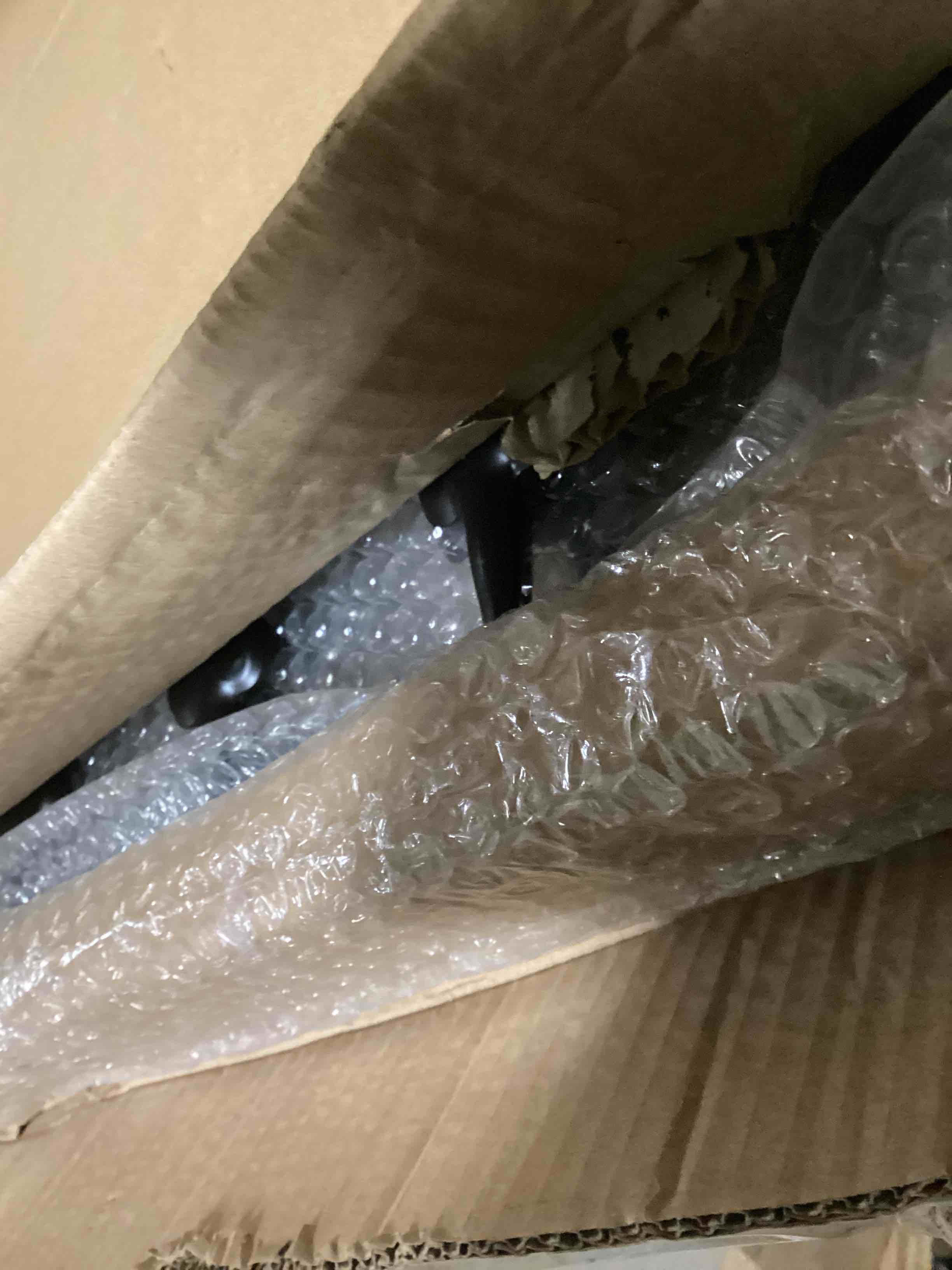 https://s3.amazonaws.com/lotting-images-prod/bidfta/YEL3942432_1695689438205.jpeg