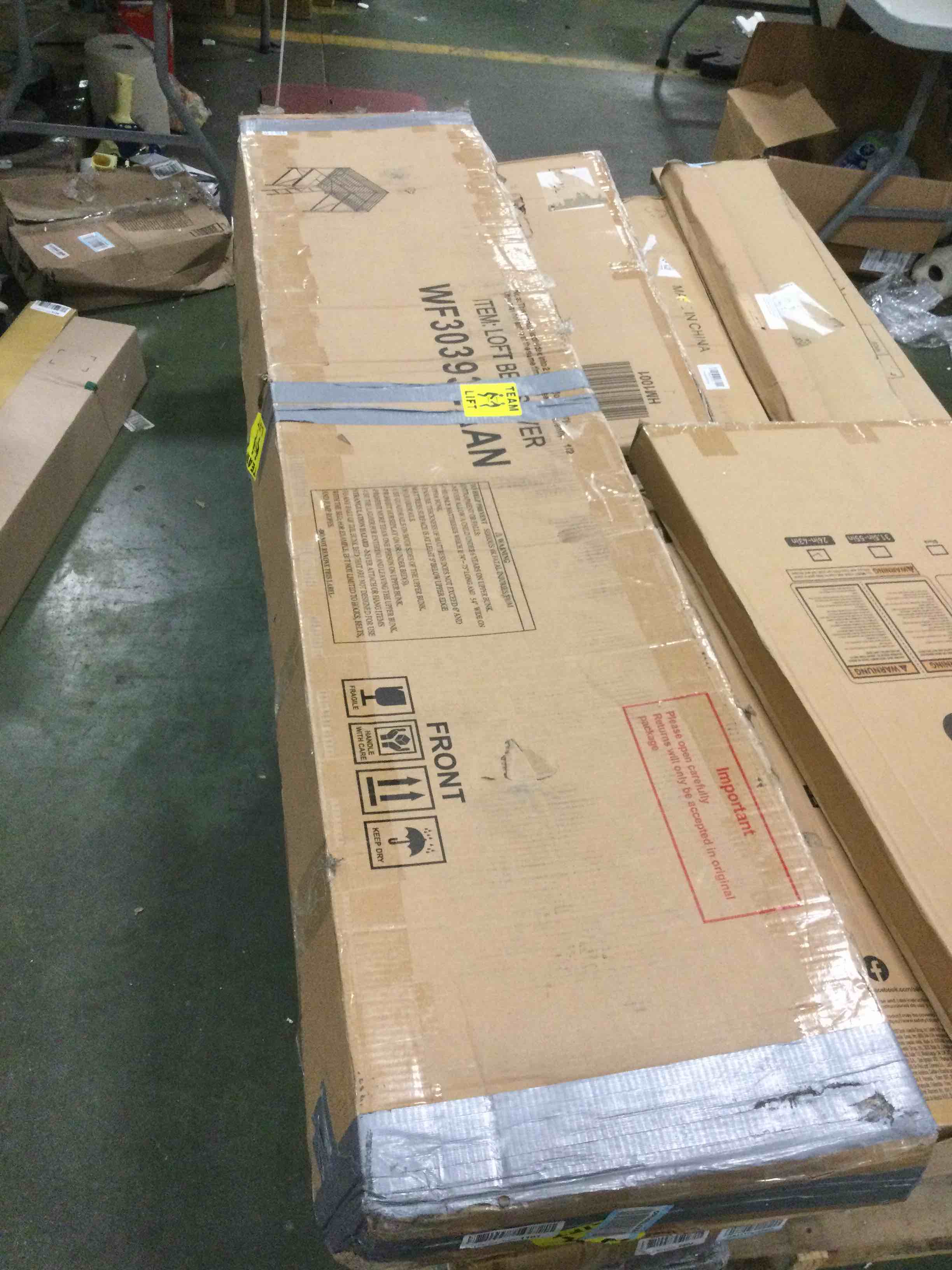https://s3.amazonaws.com/lotting-images-prod/bidfta/YEL3982179_1706102616364.jpeg