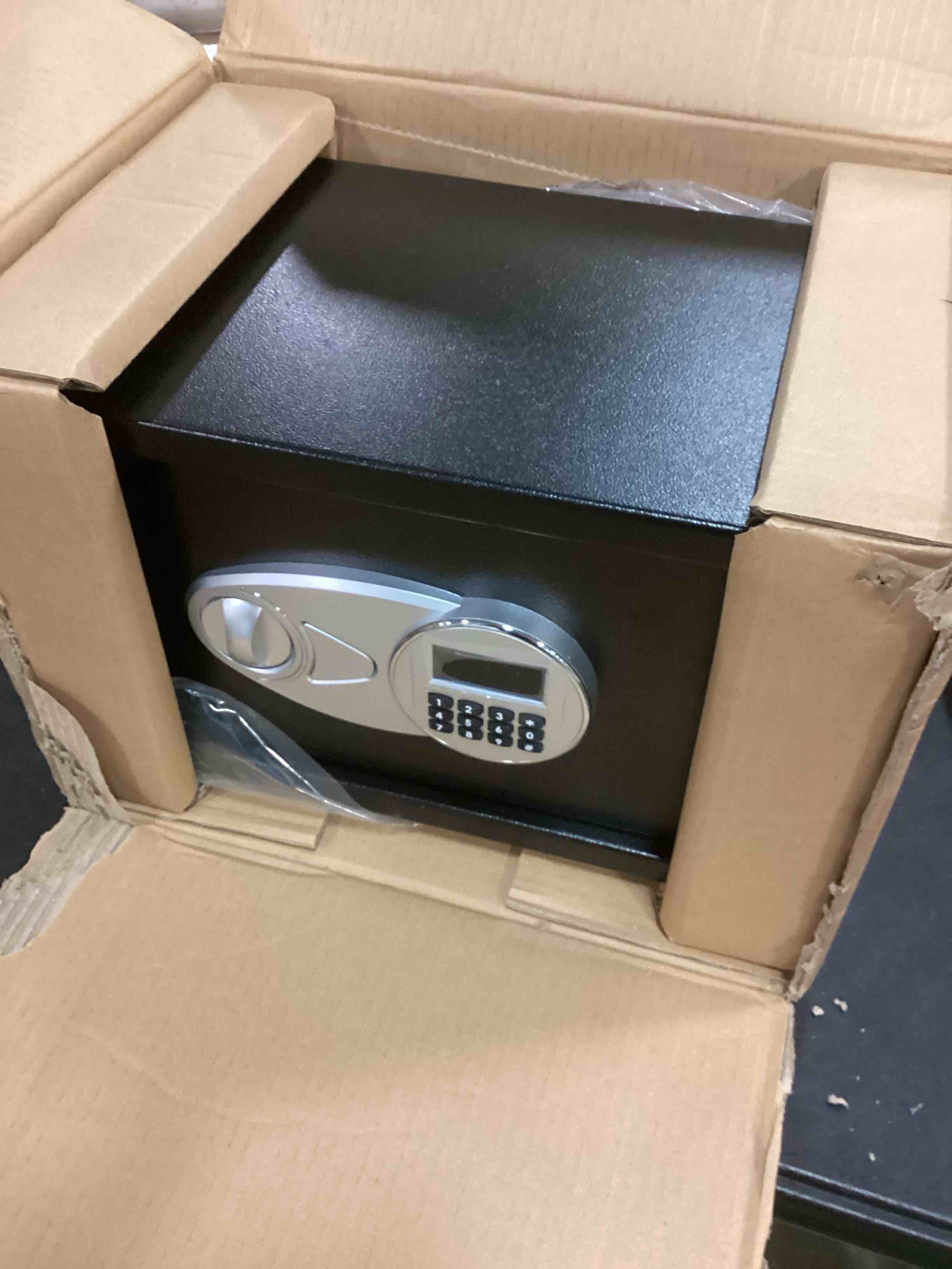 Amazon basics security safe. electronic keypad