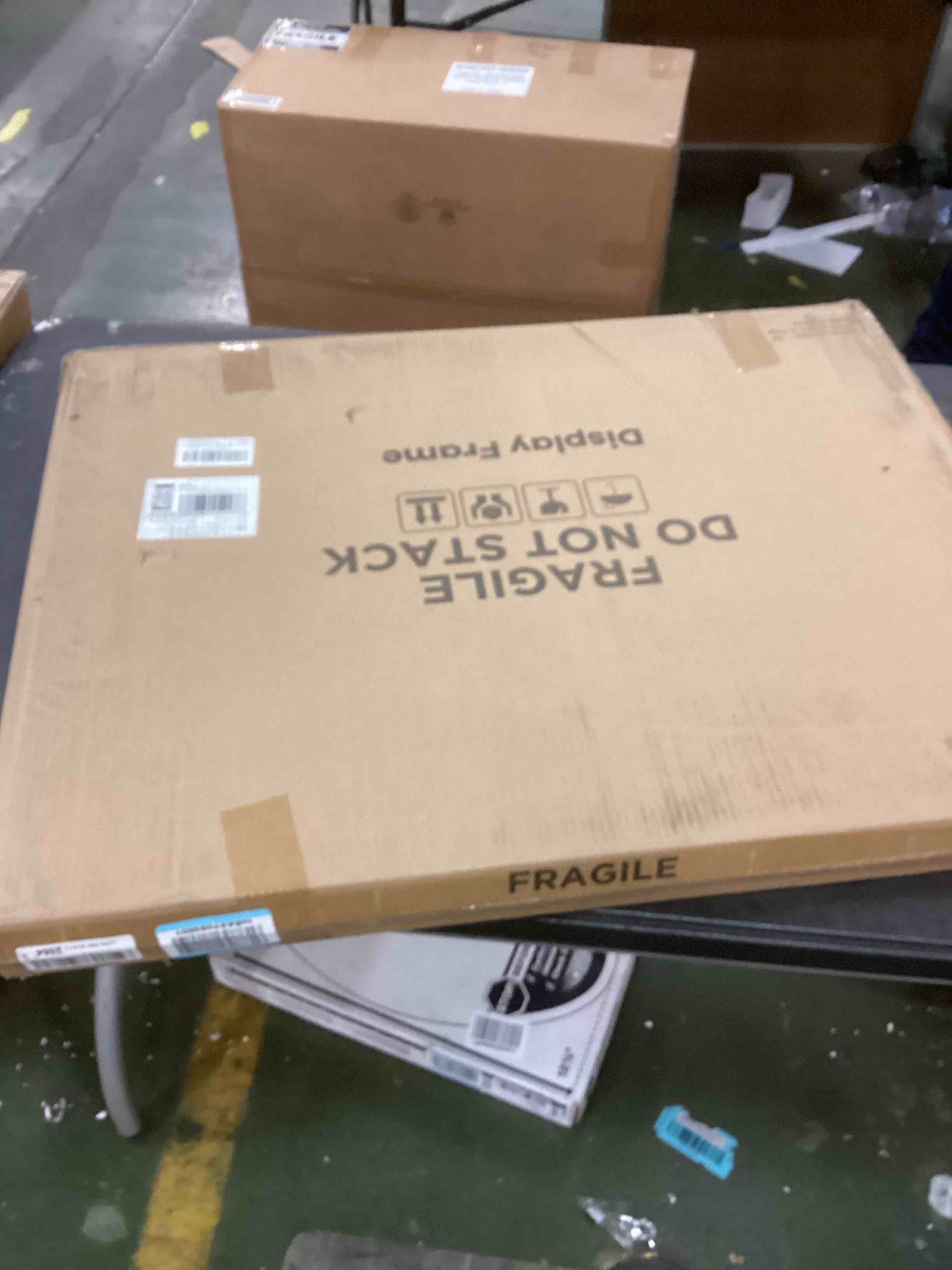 https://s3.amazonaws.com/lotting-images-prod/bidfta/YEL3982815_1706303107124.jpeg