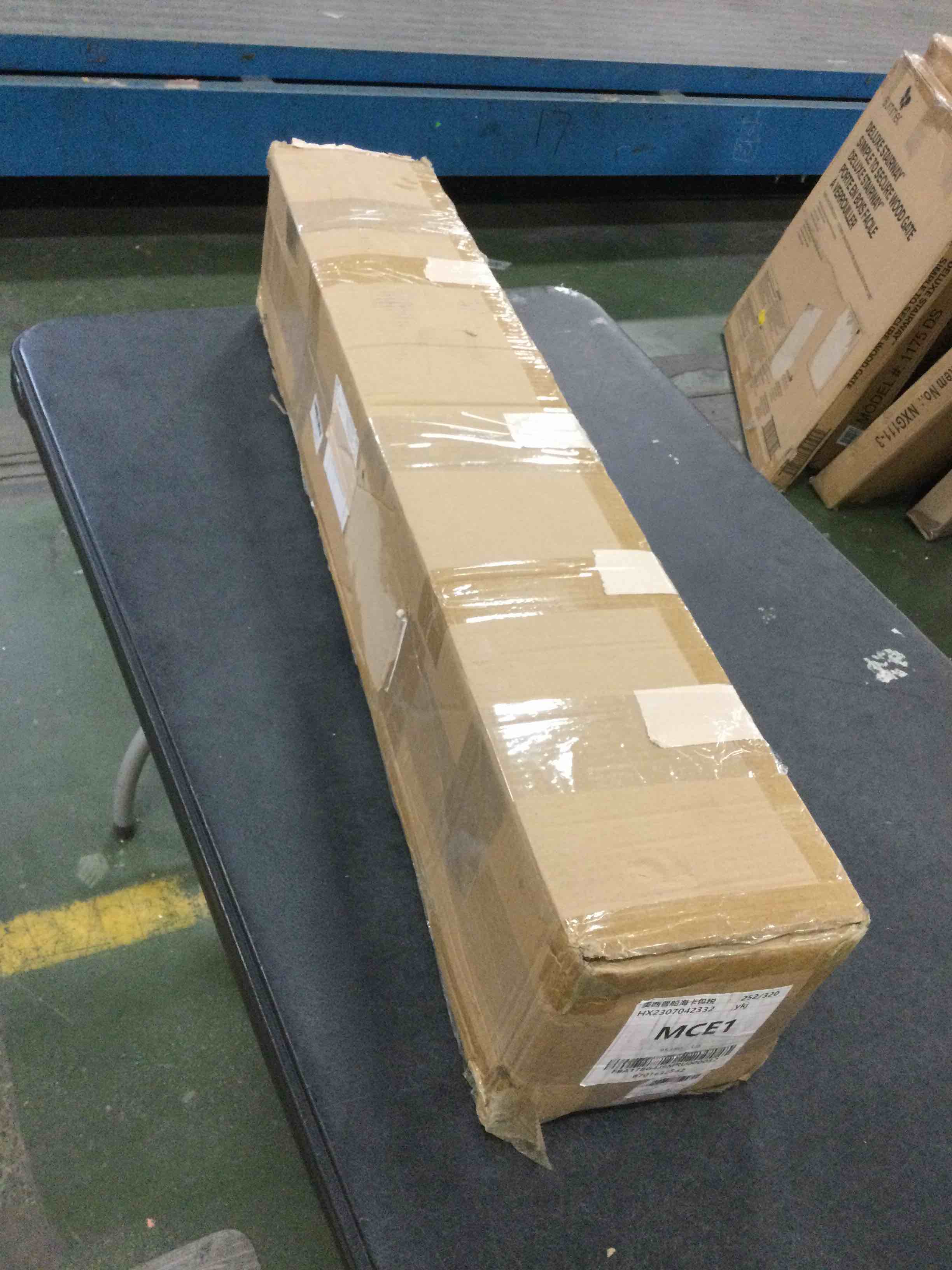 https://s3.amazonaws.com/lotting-images-prod/bidfta/YEL3982918_1706620264918.jpeg