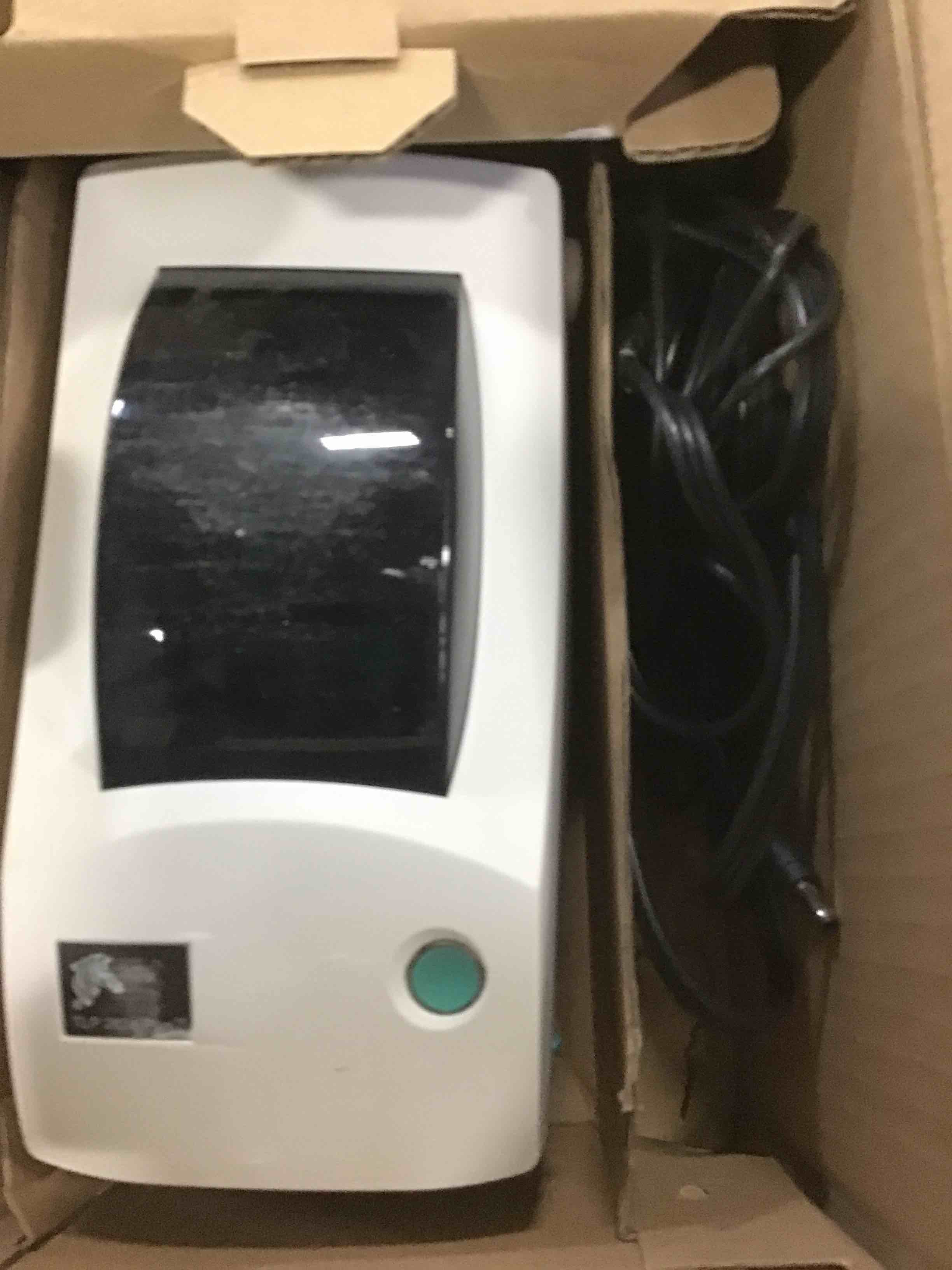 https://s3.amazonaws.com/lotting-images-prod/bidfta/YEL3985047_1669385151328.jpeg