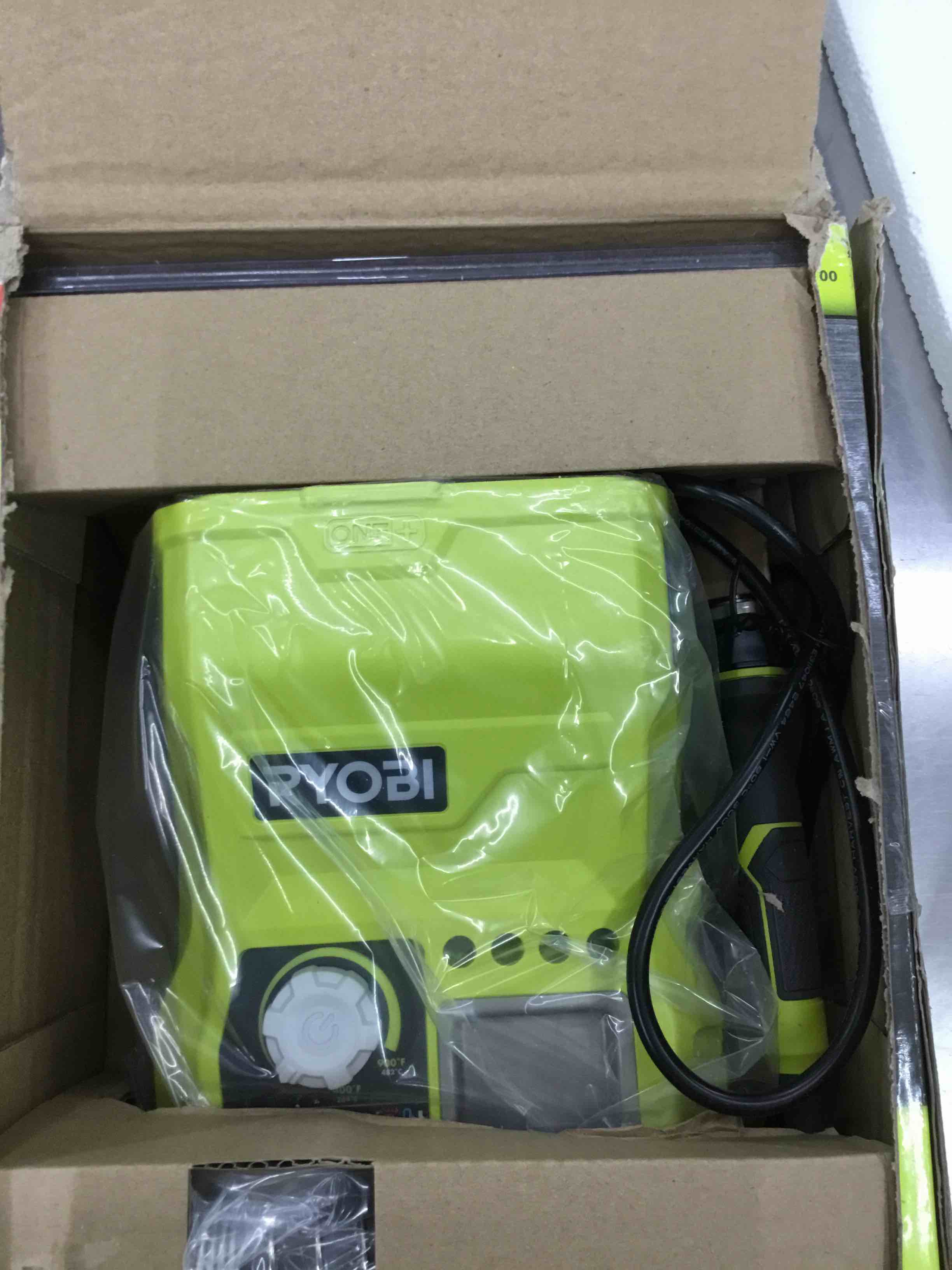 https://s3.amazonaws.com/lotting-images-prod/bidfta/YEL3992992_1678380908164.jpeg