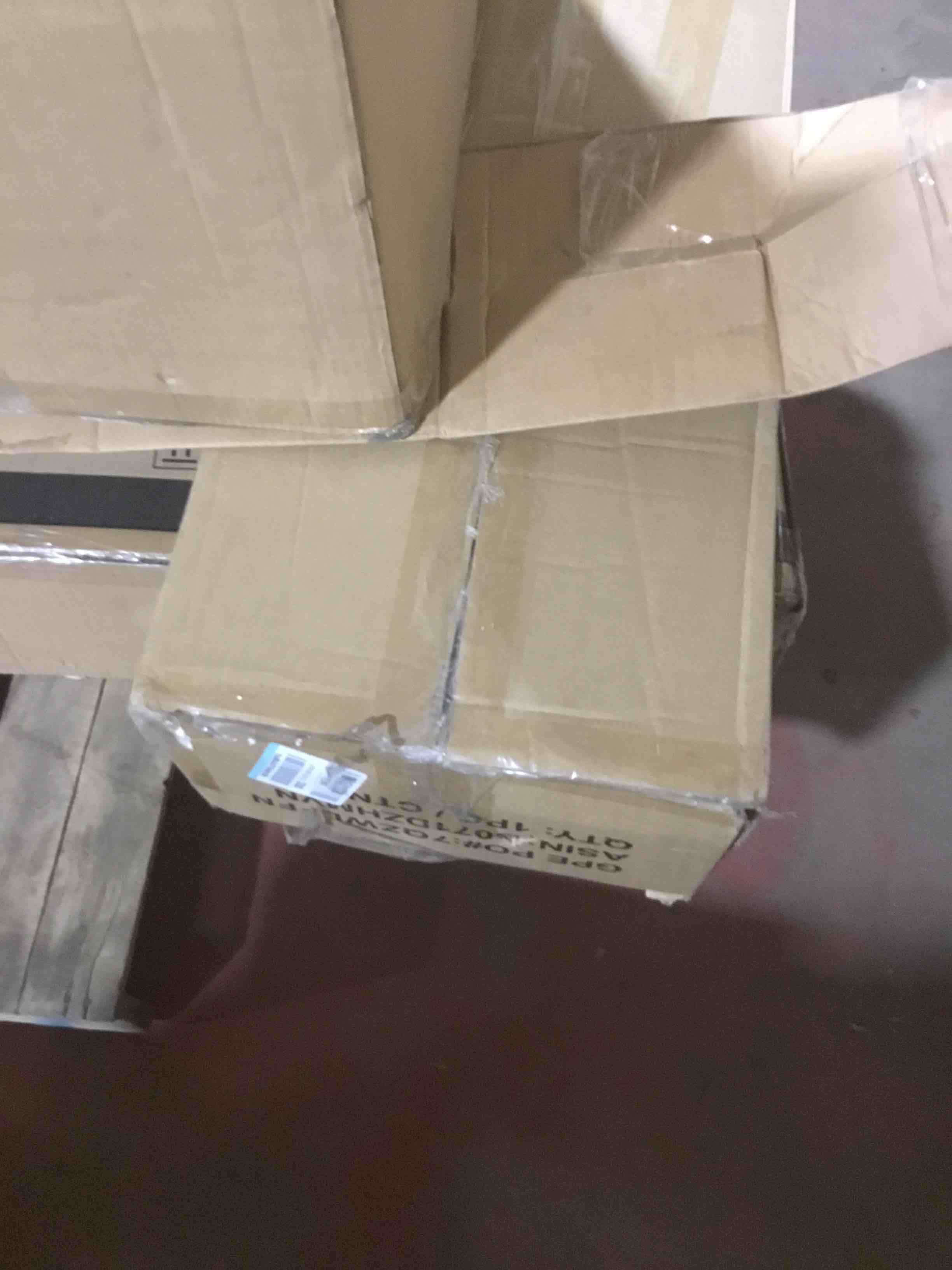 https://s3.amazonaws.com/lotting-images-prod/bidfta/YEL4016963_1695319982985.jpeg
