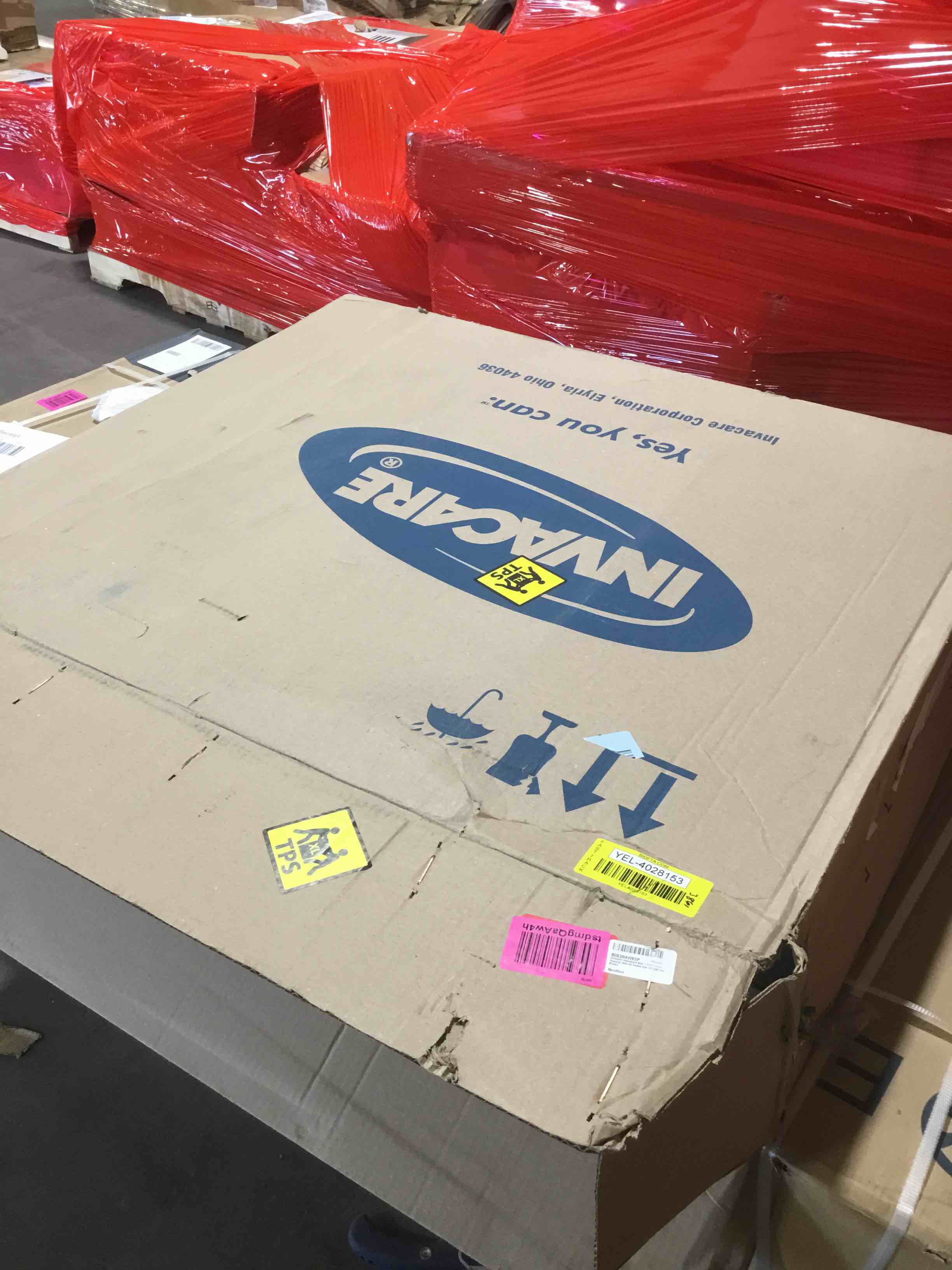 https://s3.amazonaws.com/lotting-images-prod/bidfta/YEL4028153_1696960308972.jpeg