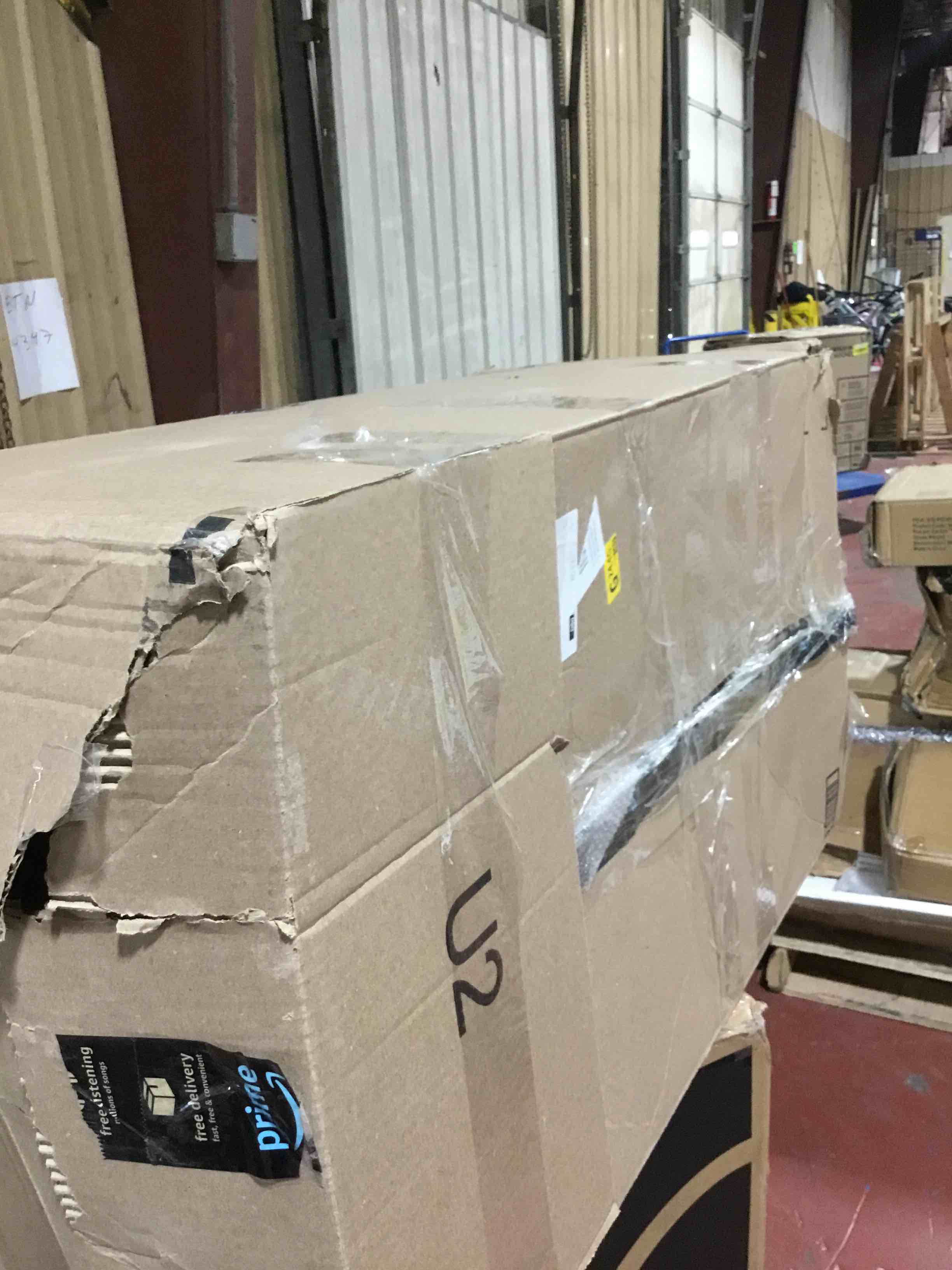 https://s3.amazonaws.com/lotting-images-prod/bidfta/YEL4029065_1702497522613.jpeg