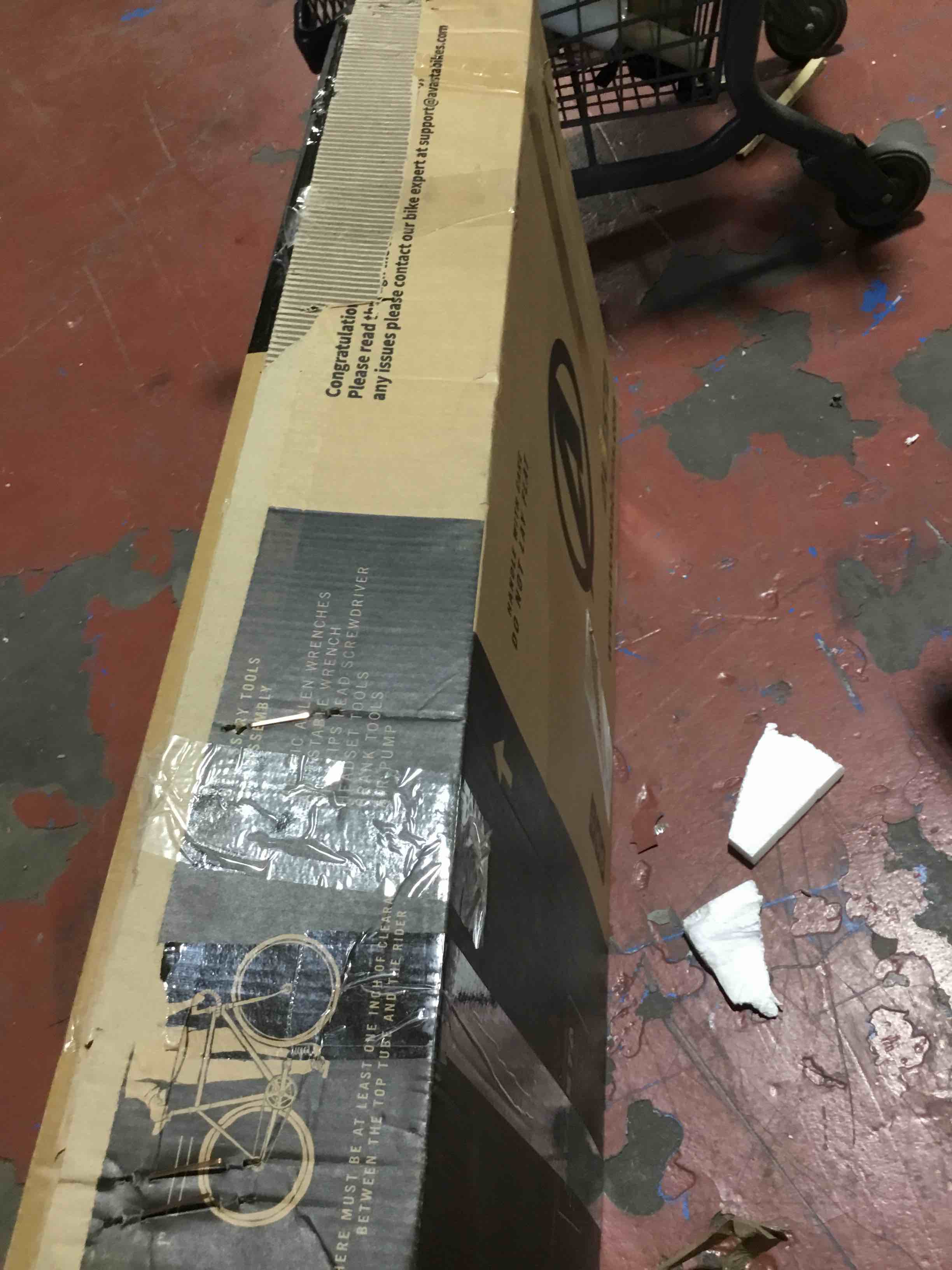 https://s3.amazonaws.com/lotting-images-prod/bidfta/YEL4029071_1702495787868.jpeg