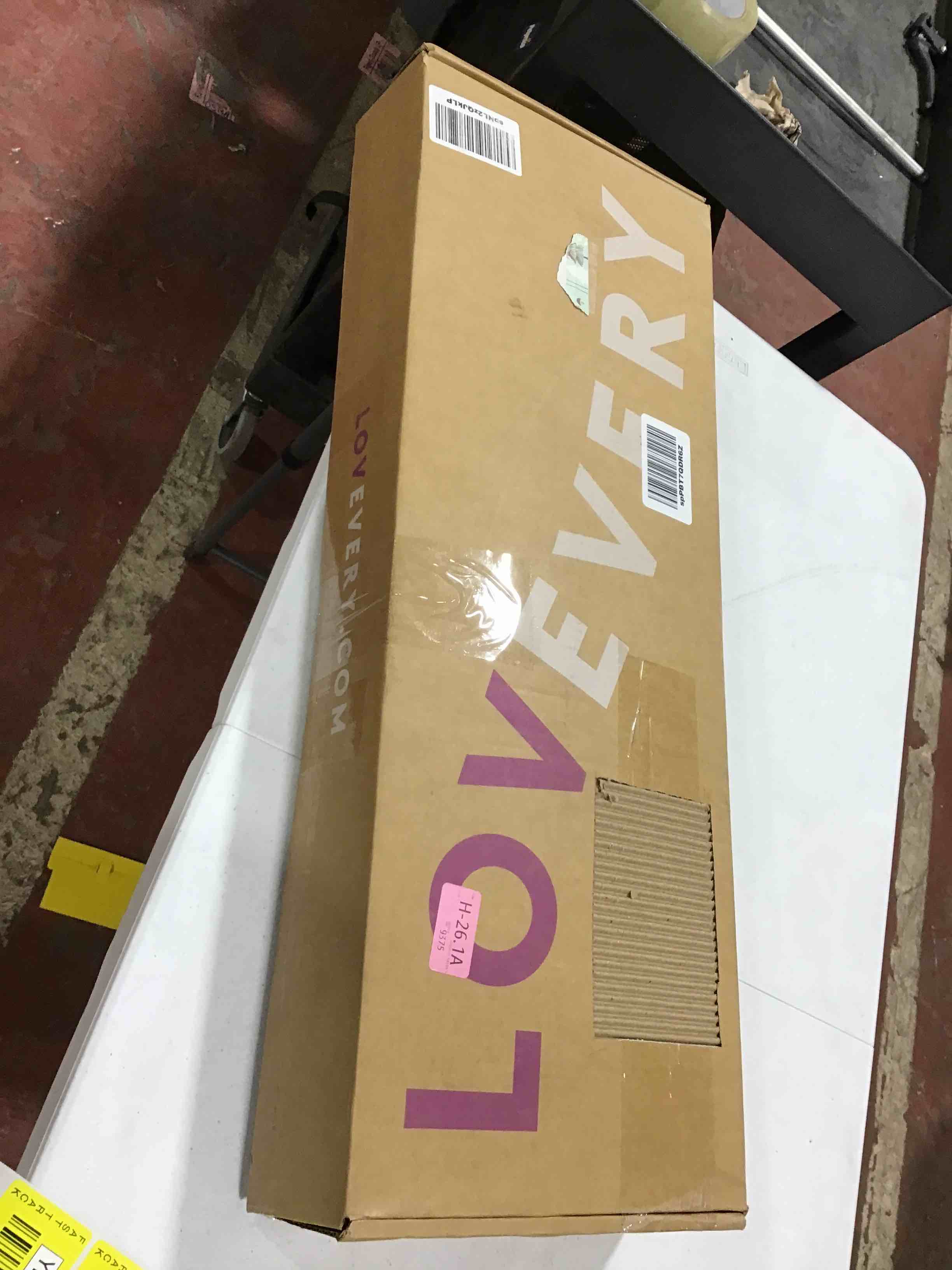 https://s3.amazonaws.com/lotting-images-prod/bidfta/YEL4030254_1694808085589.jpeg