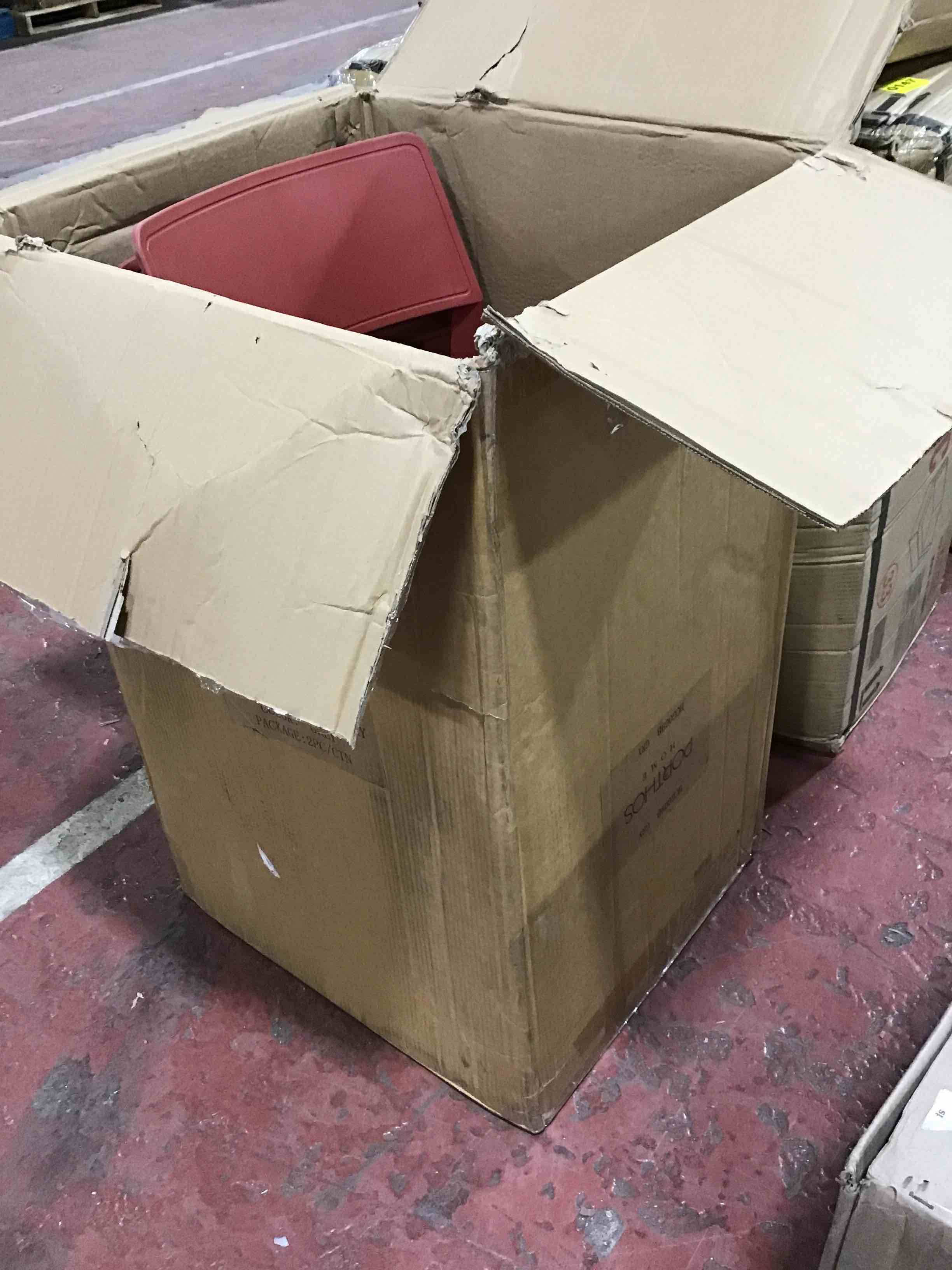 https://s3.amazonaws.com/lotting-images-prod/bidfta/YEL4032386_1686844282035.jpeg