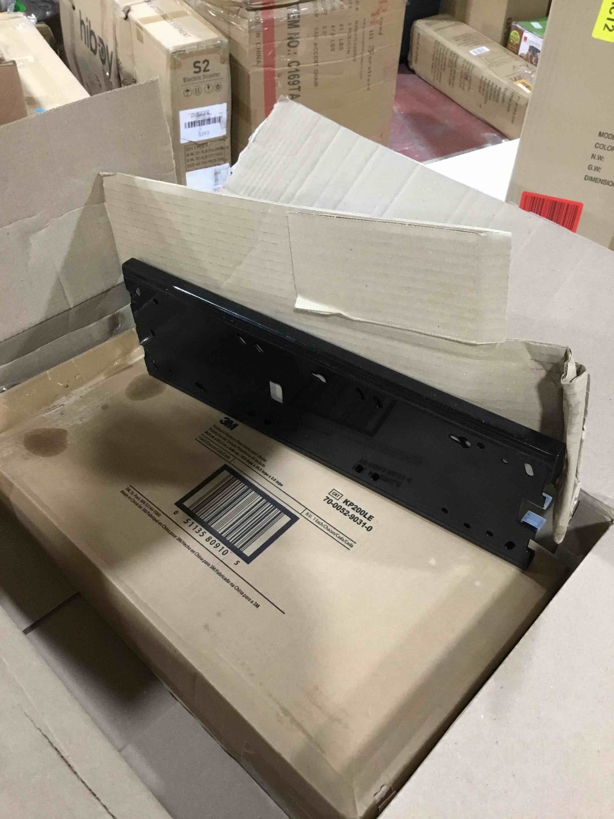 Adjustable keyboard Tray 