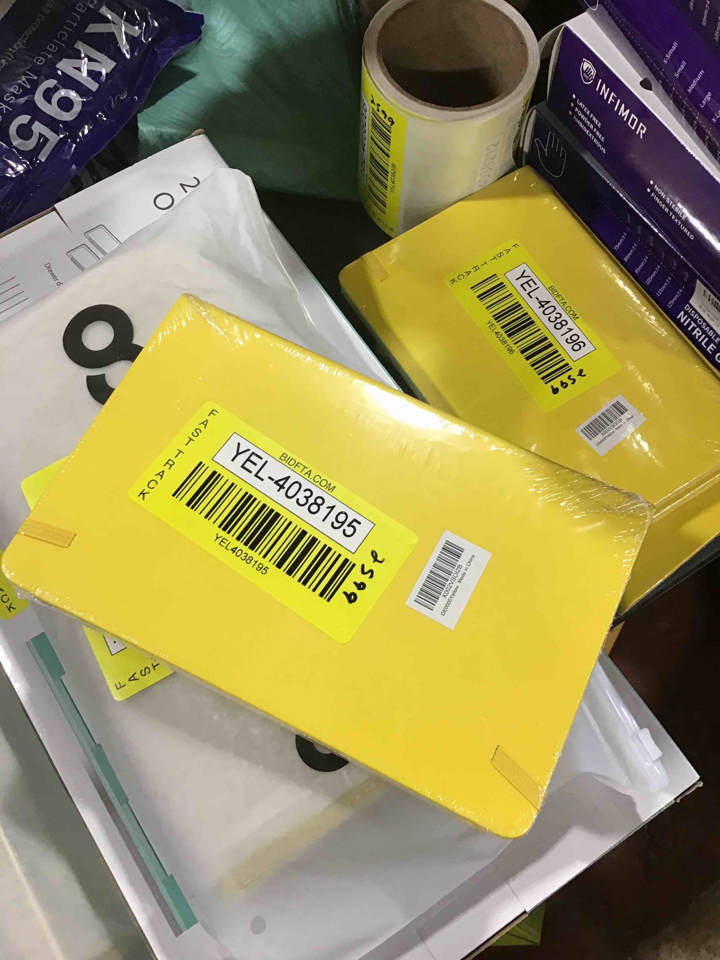 Yellow note pad 