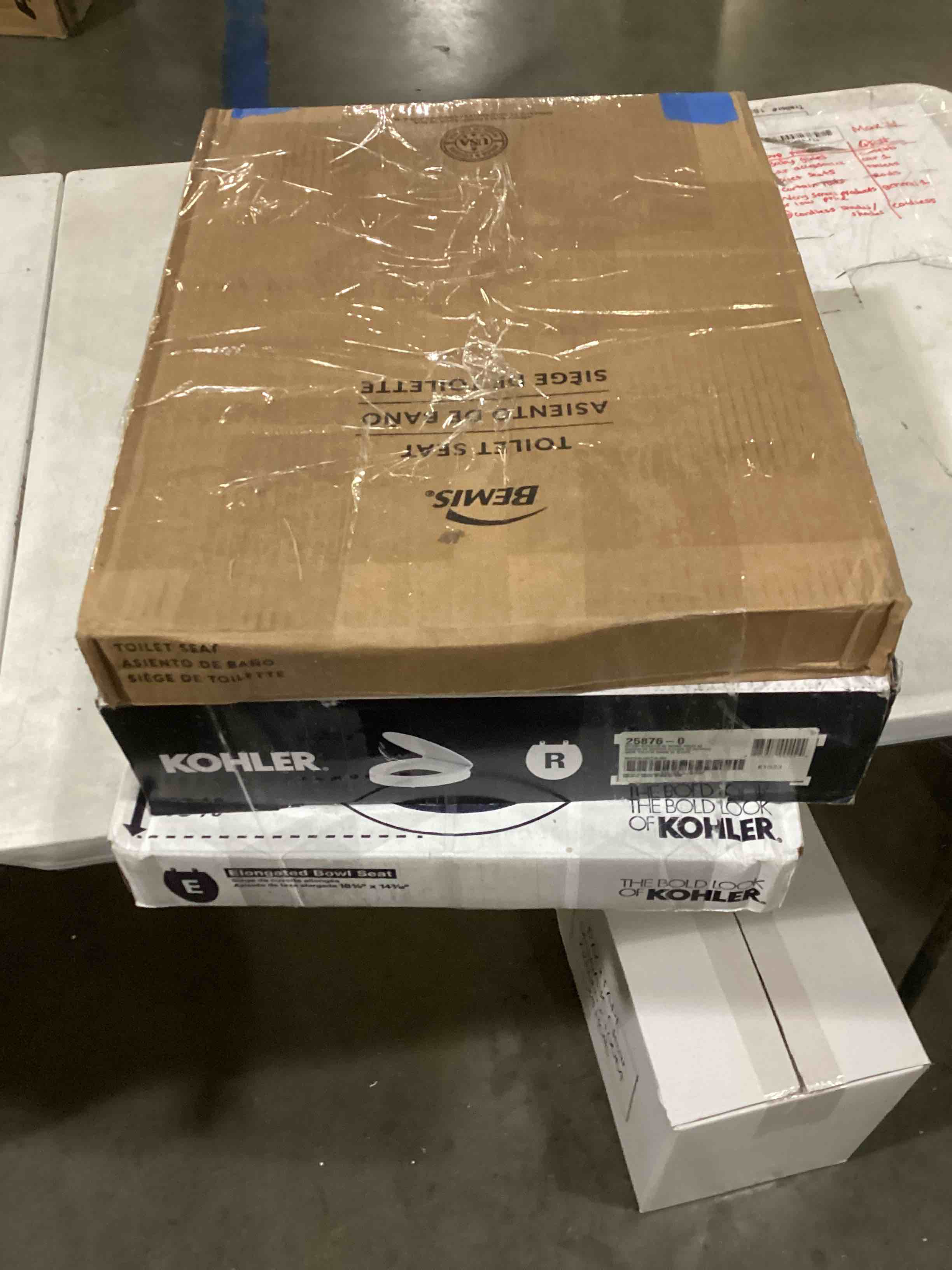 https://s3.amazonaws.com/lotting-images-prod/bidfta/YEL4076746_1710249392927.jpeg