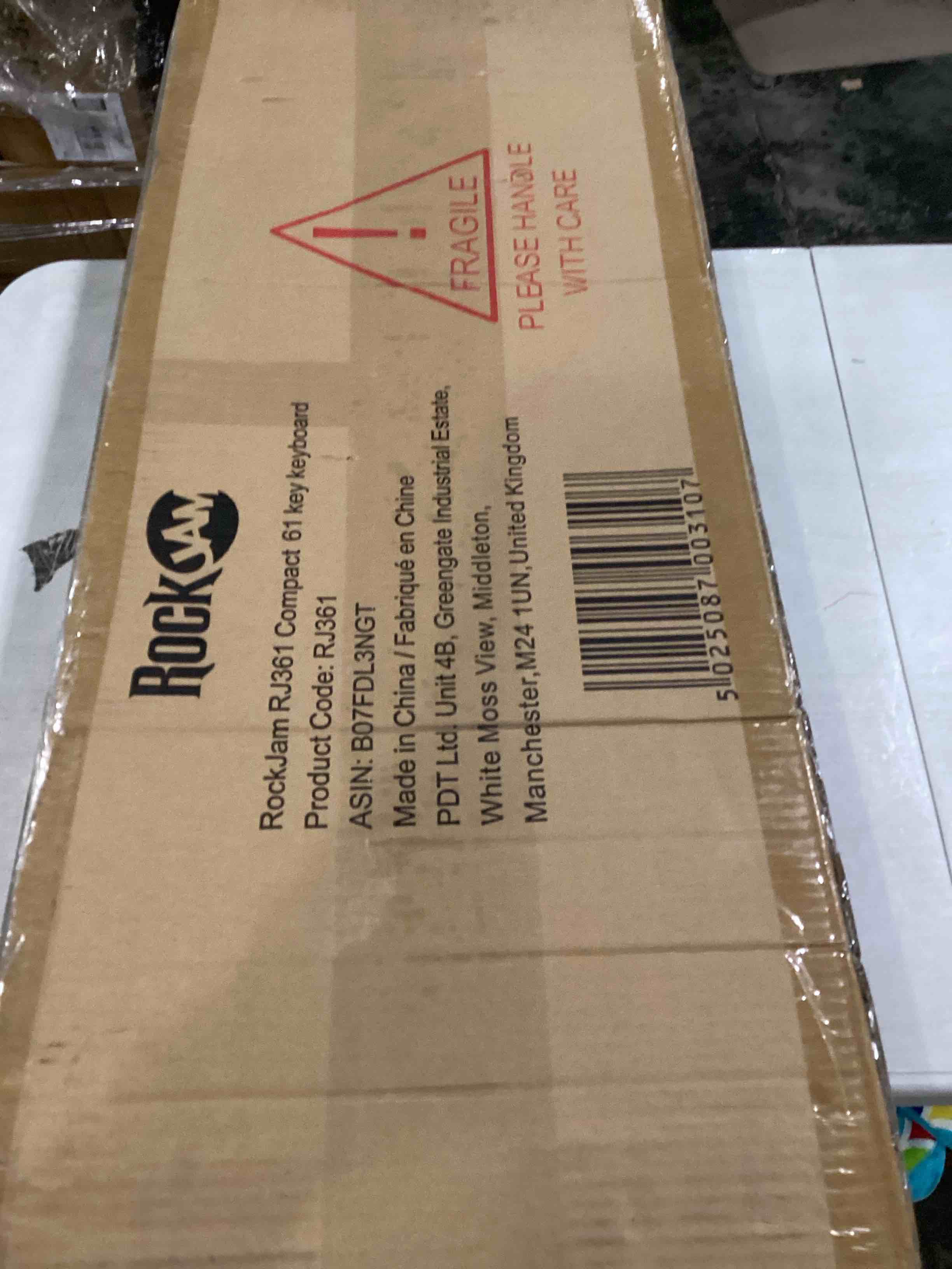 https://s3.amazonaws.com/lotting-images-prod/bidfta/YEL4078030_1709920819451.jpeg