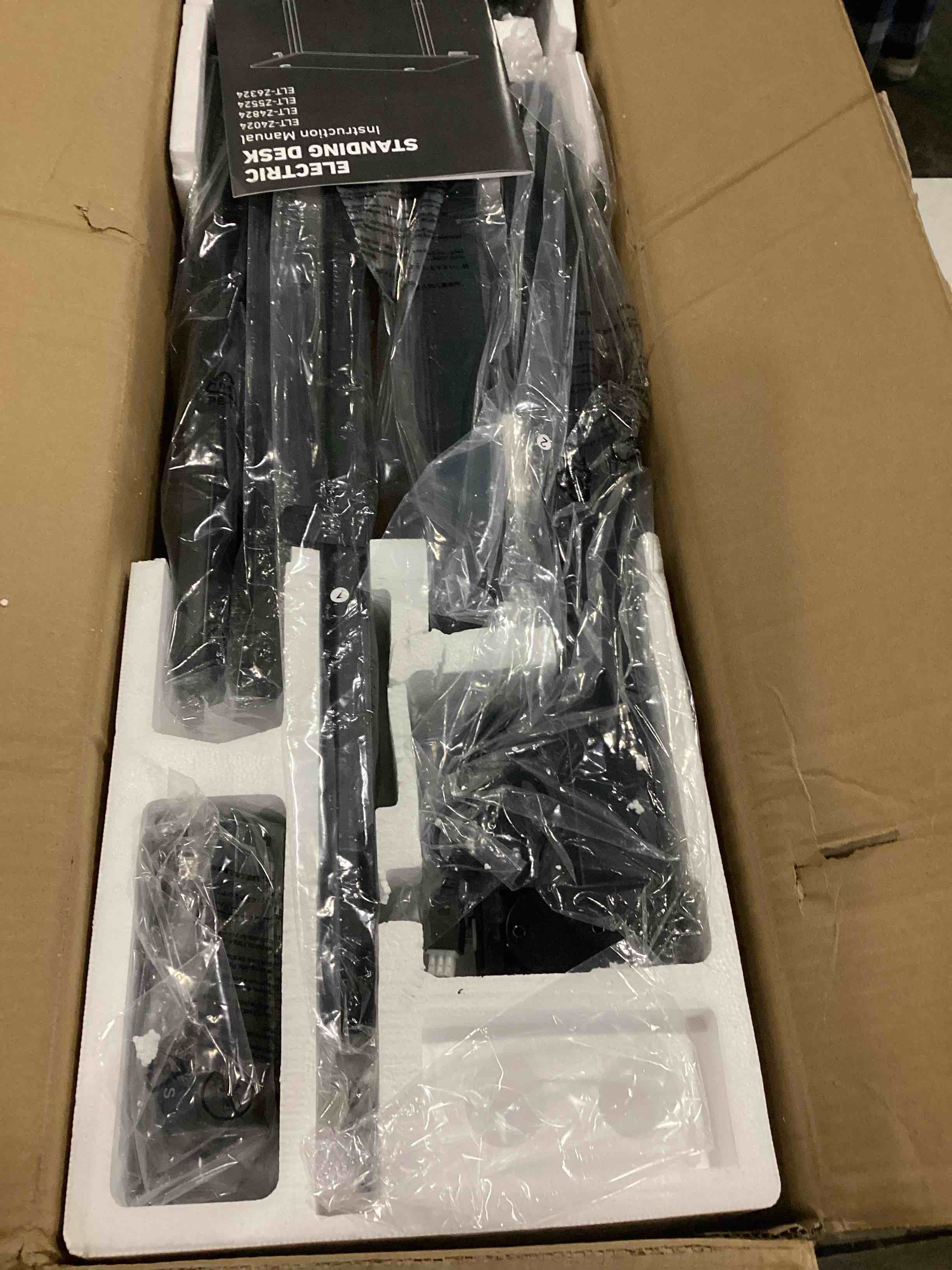 https://s3.amazonaws.com/lotting-images-prod/bidfta/YEL4078056_1709989756002.jpeg