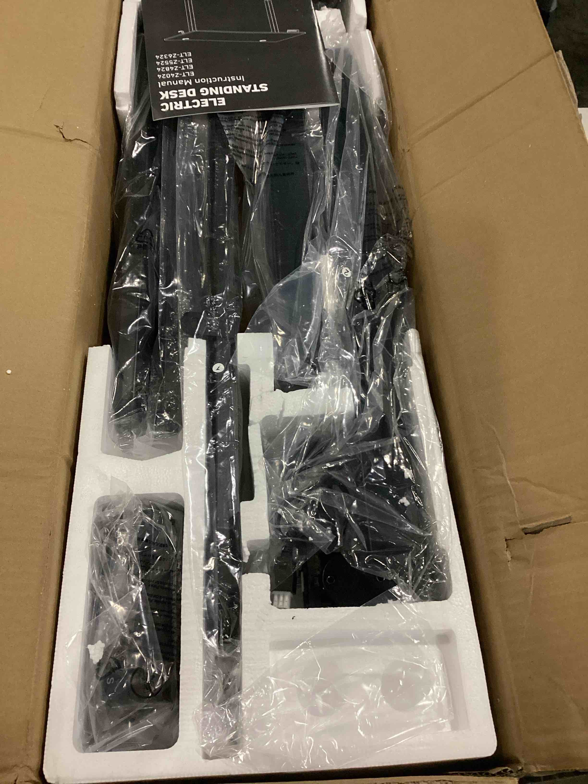 https://s3.amazonaws.com/lotting-images-prod/bidfta/YEL4078056_1709989757401.jpeg