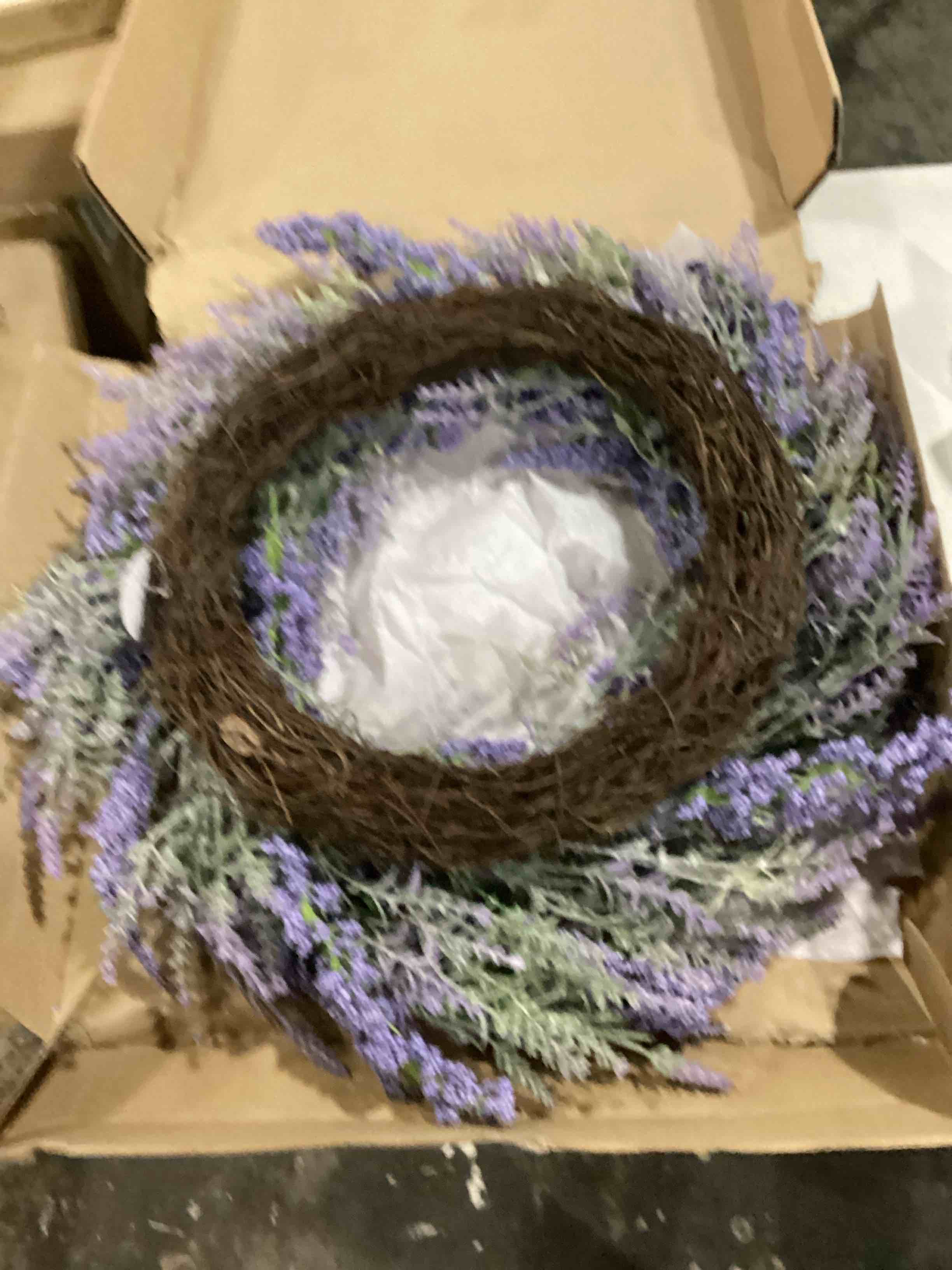 https://s3.amazonaws.com/lotting-images-prod/bidfta/YEL4078423_1710593828672.jpeg