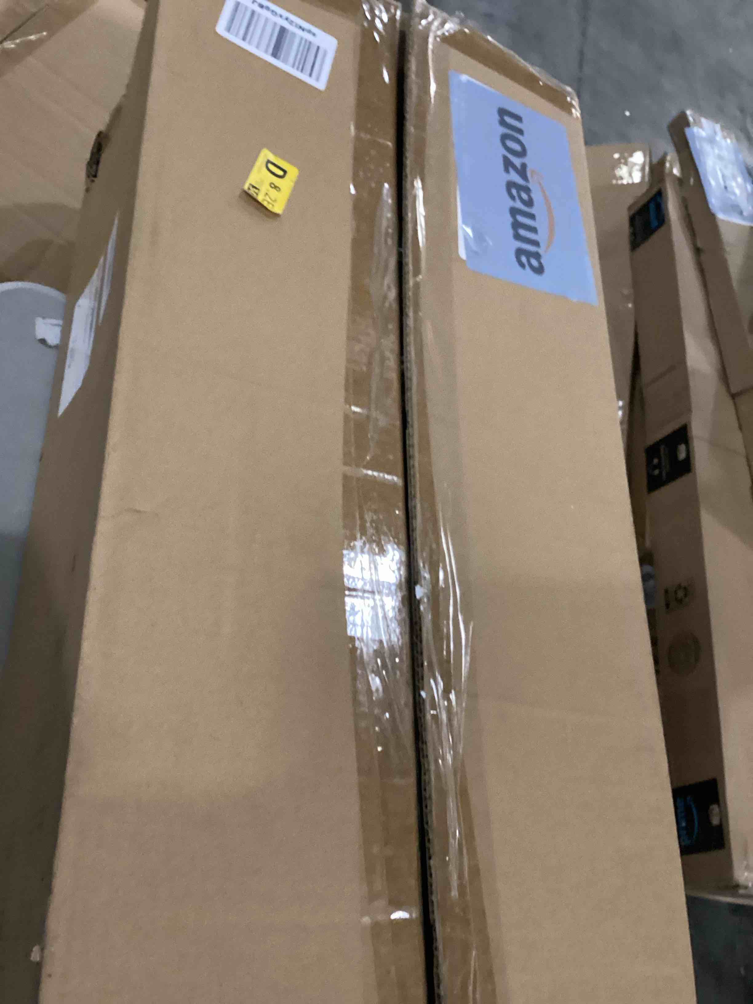 https://s3.amazonaws.com/lotting-images-prod/bidfta/YEL4078442_1710600154370.jpeg
