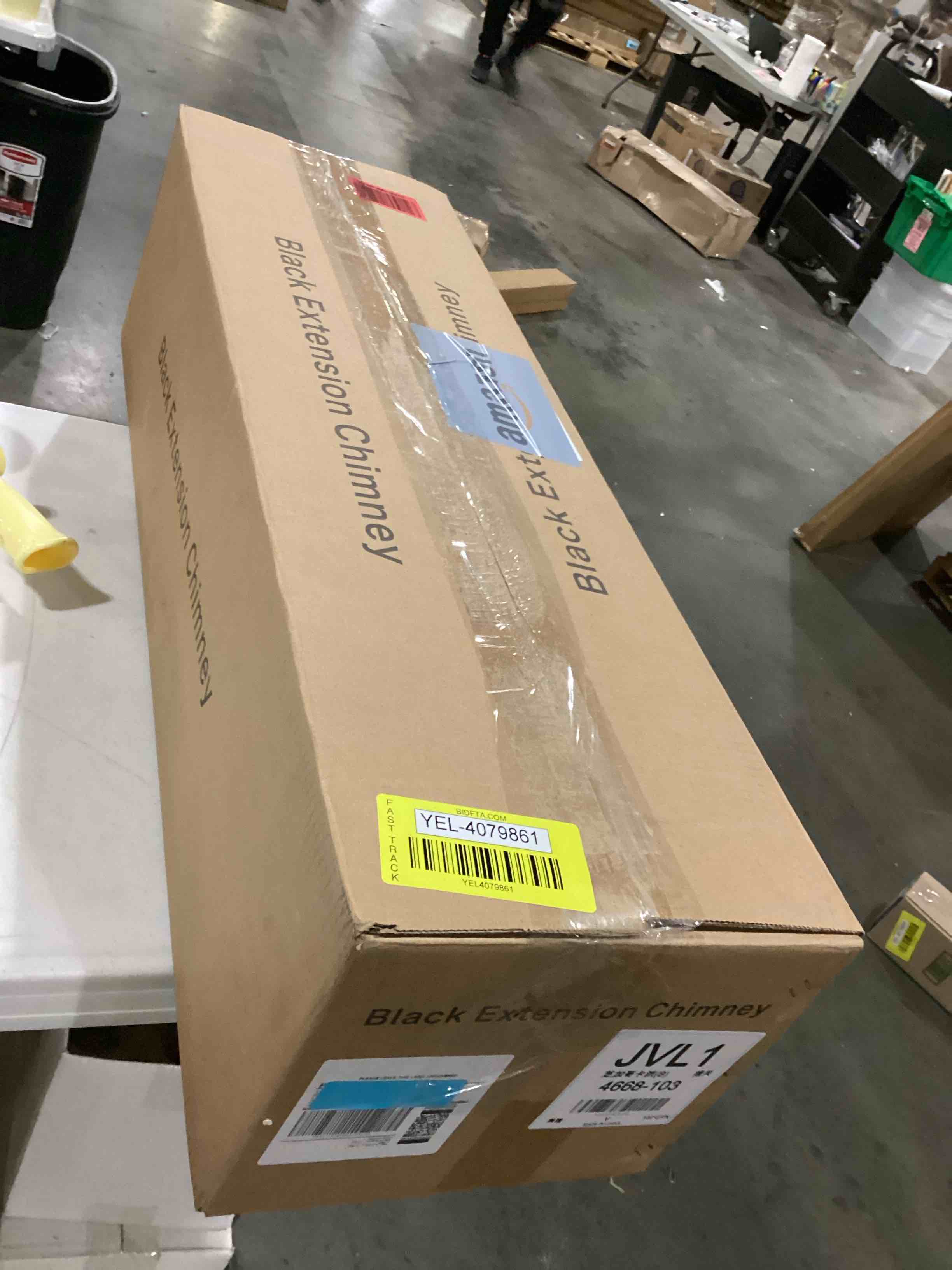 https://s3.amazonaws.com/lotting-images-prod/bidfta/YEL4079861_1709923142303.jpeg