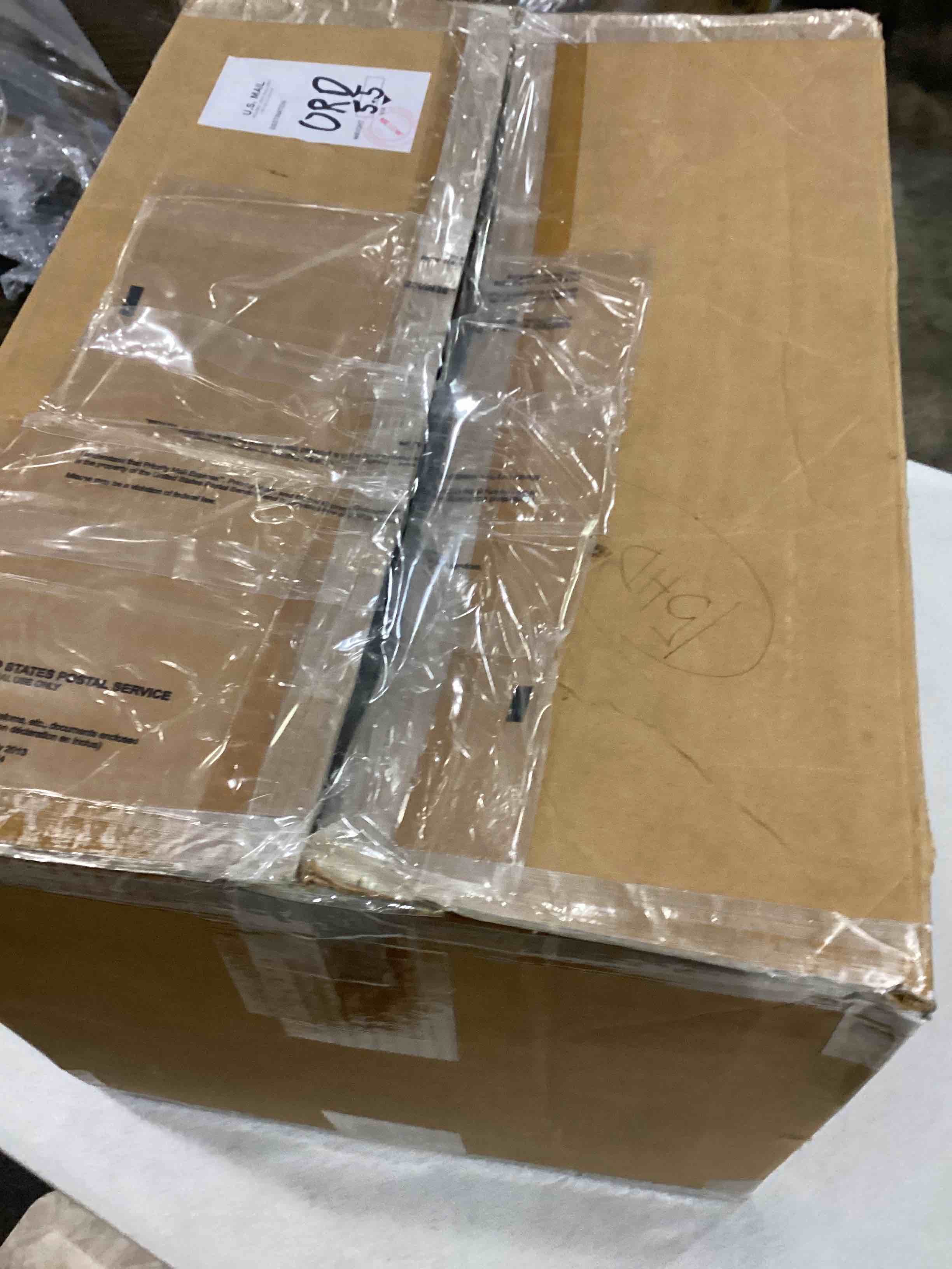 https://s3.amazonaws.com/lotting-images-prod/bidfta/YEL4080740_1707488828566.jpeg