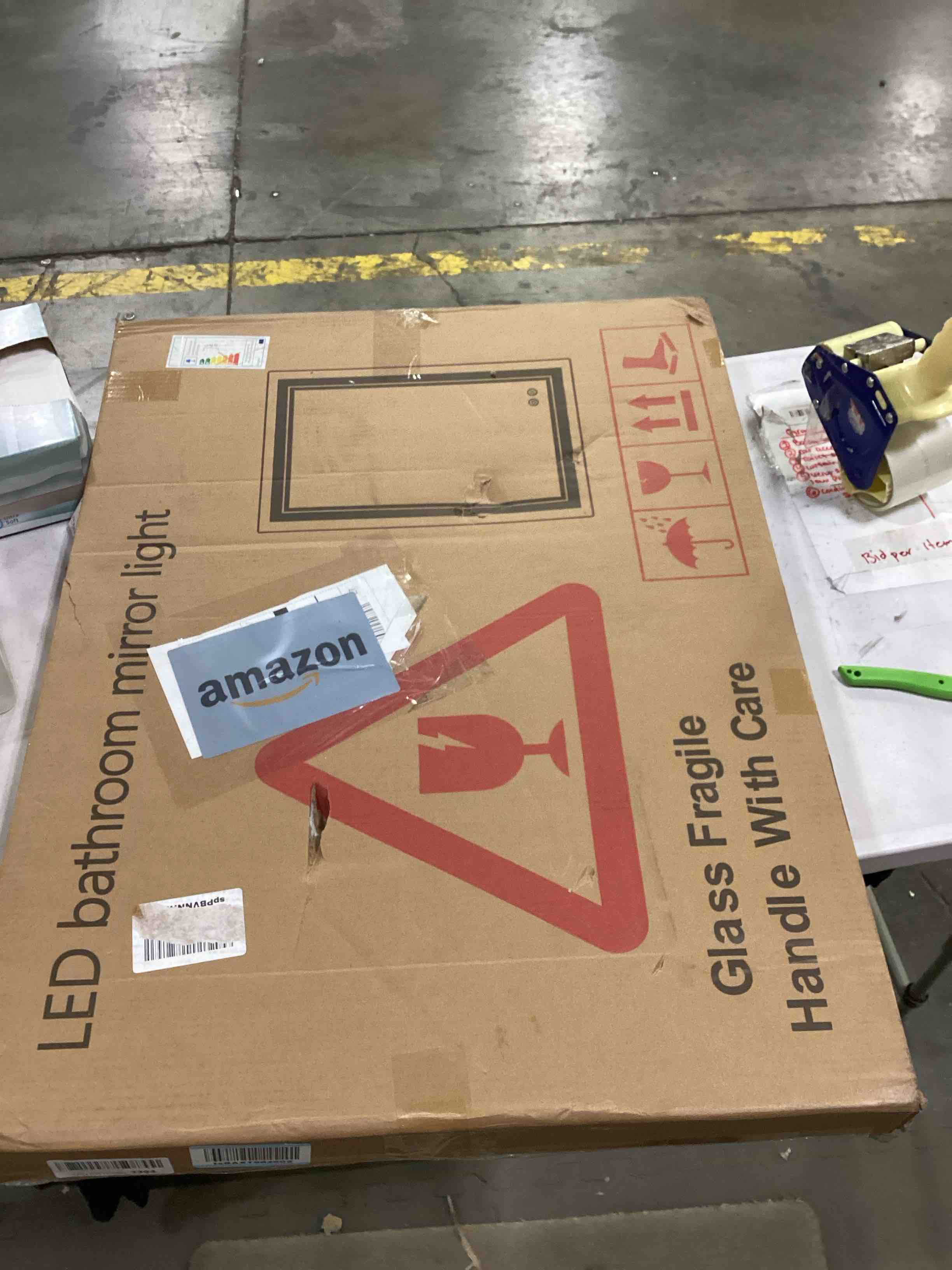 https://s3.amazonaws.com/lotting-images-prod/bidfta/YEL4082335_1710342581407.jpeg