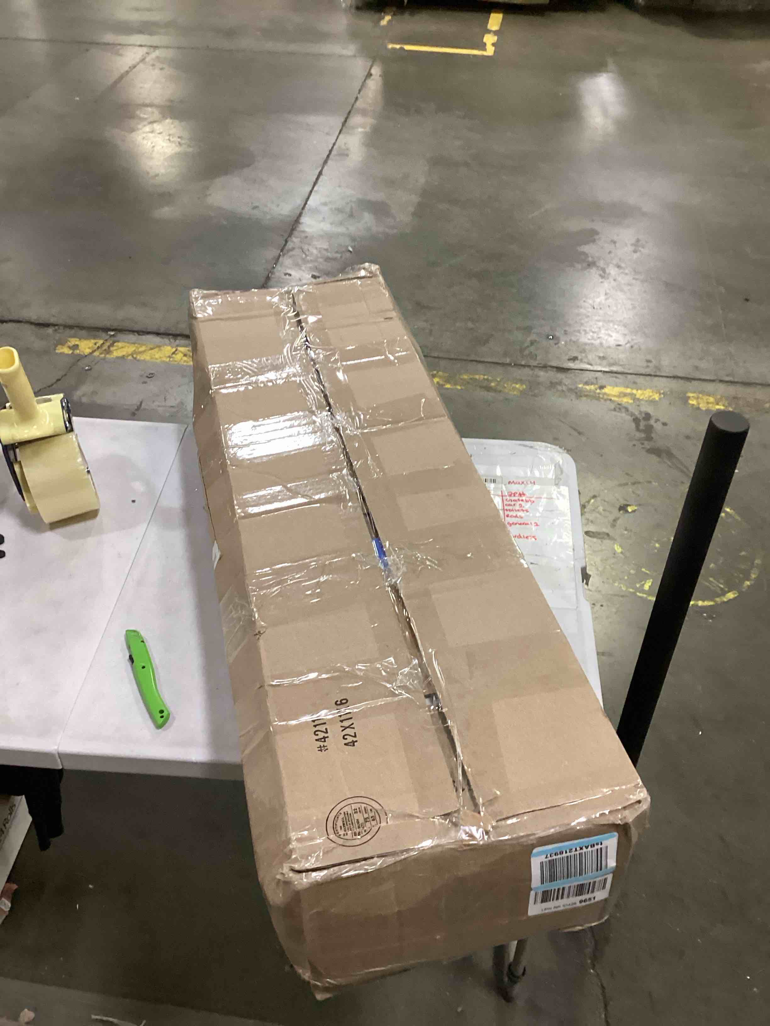 https://s3.amazonaws.com/lotting-images-prod/bidfta/YEL4082342_1710344507542.jpeg