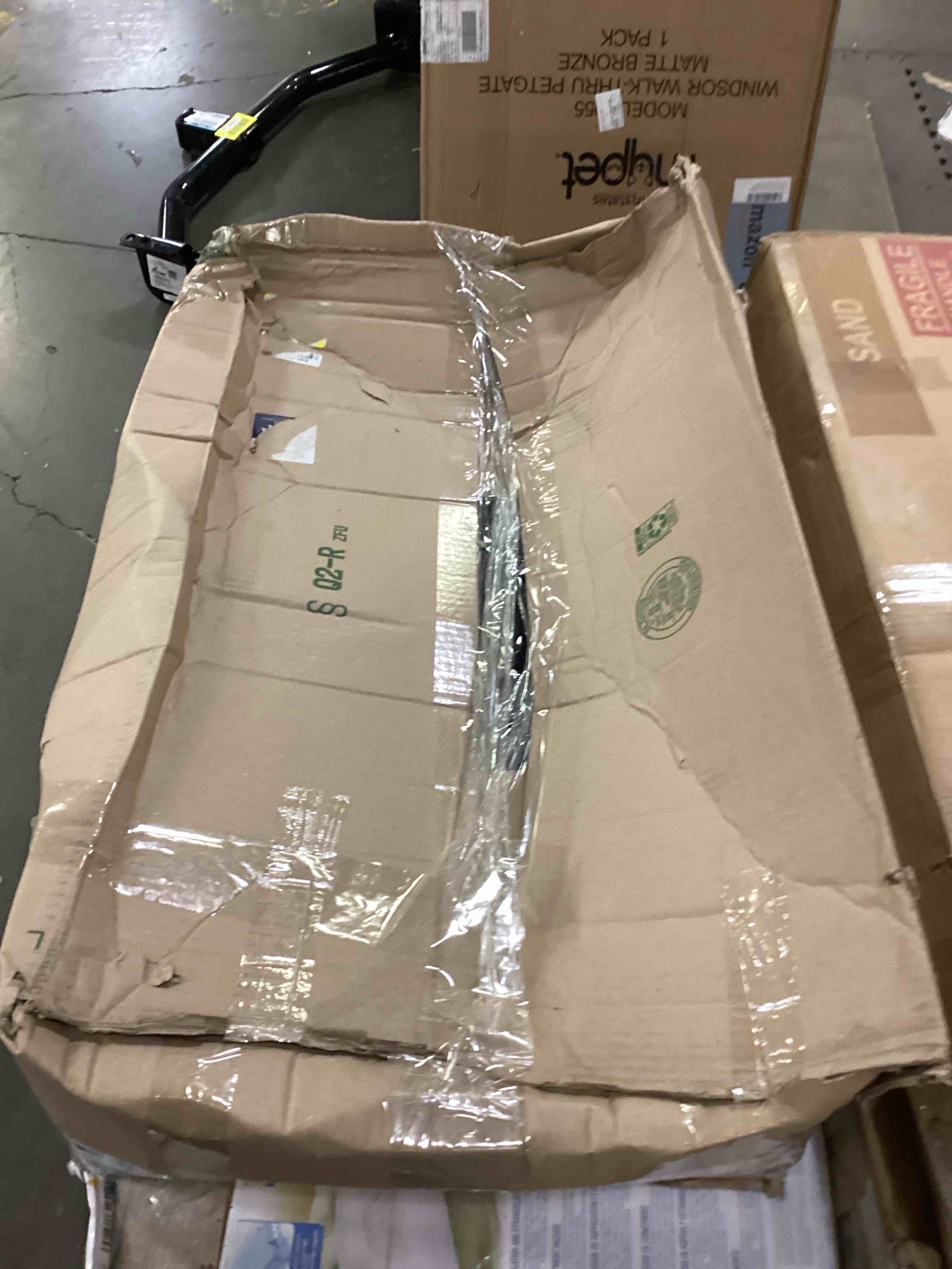 https://s3.amazonaws.com/lotting-images-prod/bidfta/YEL4082395_1710423365475.jpeg