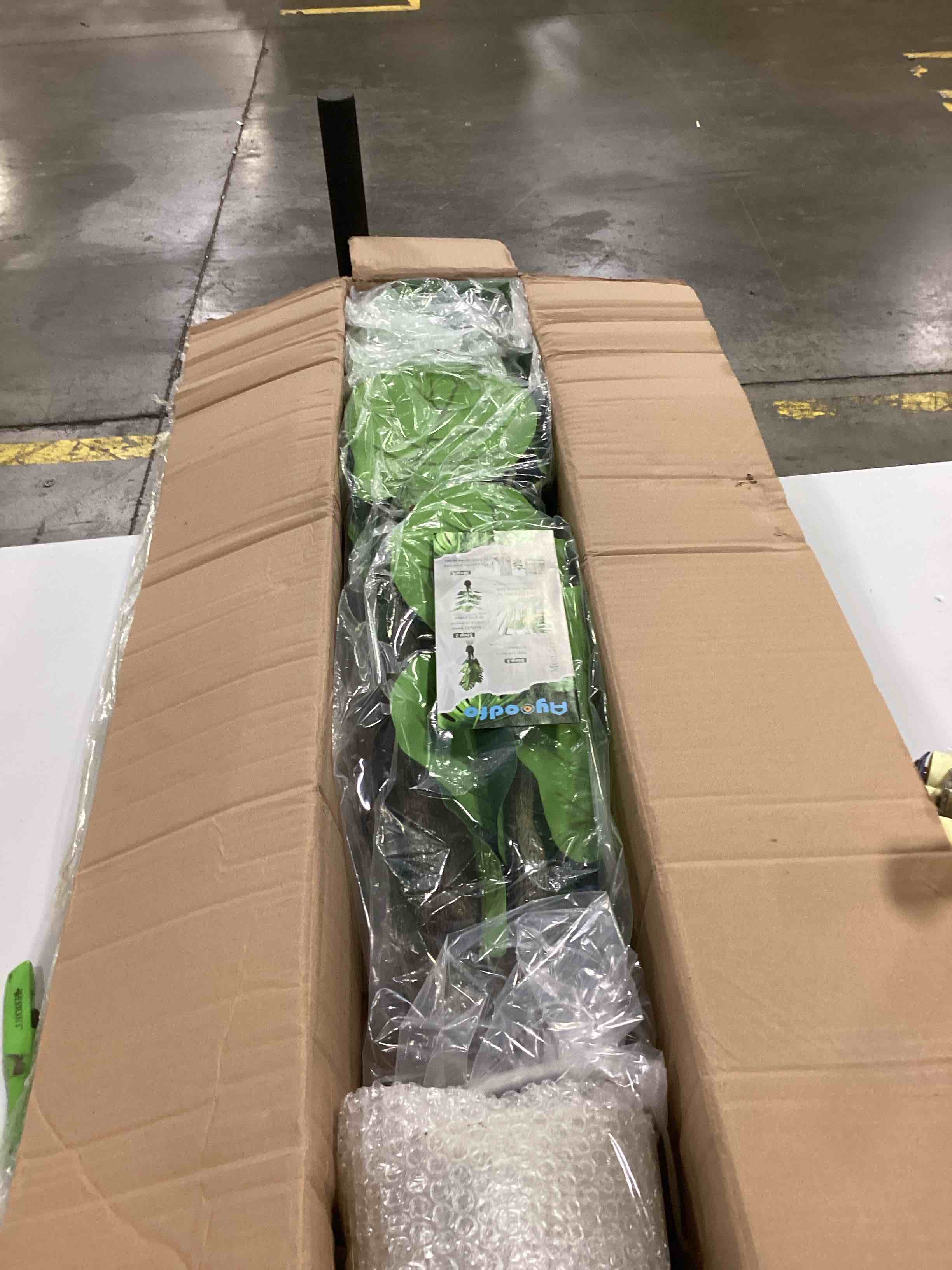 https://s3.amazonaws.com/lotting-images-prod/bidfta/YEL4082484_1710514637247.jpeg