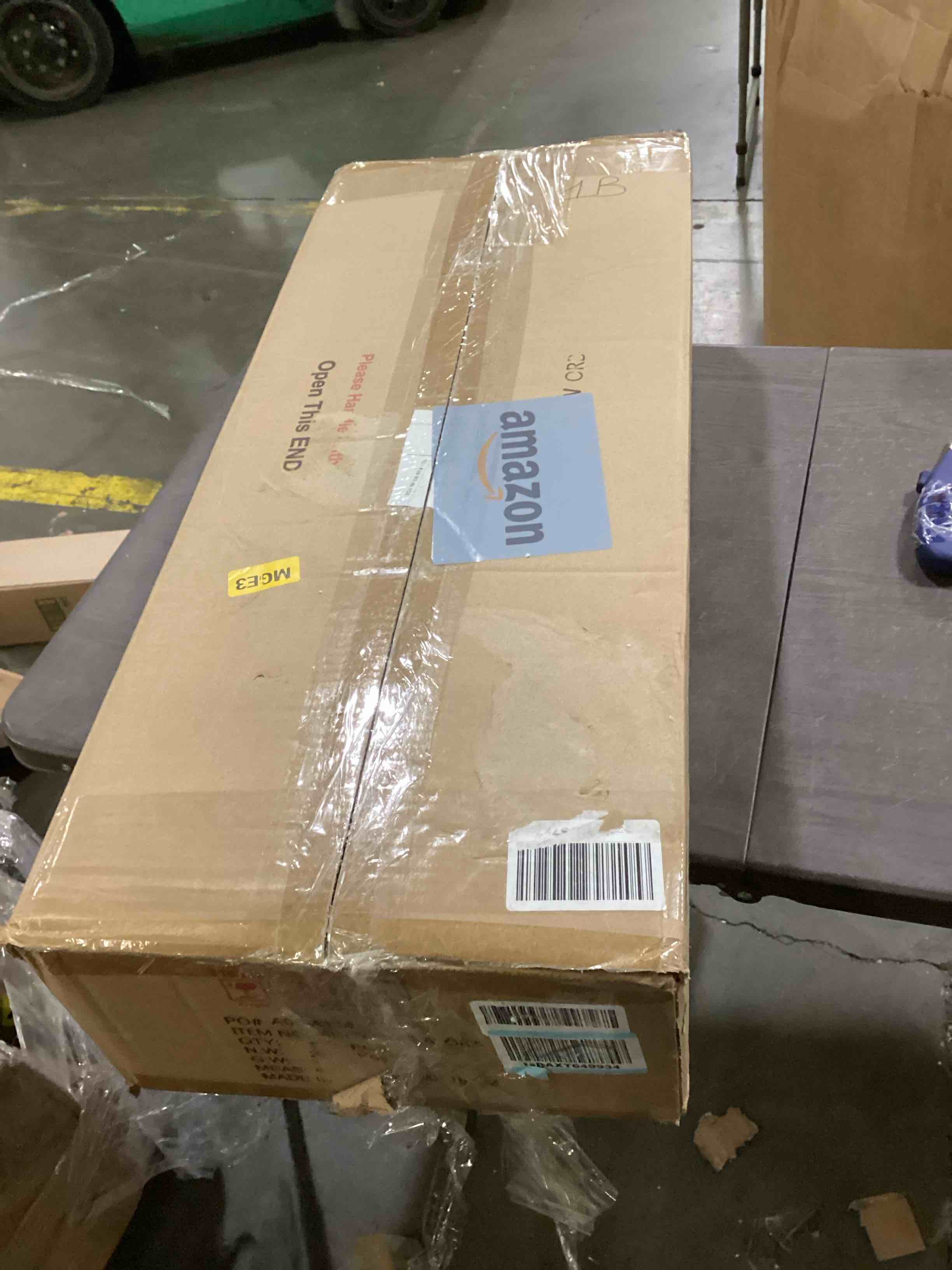 https://s3.amazonaws.com/lotting-images-prod/bidfta/YEL4083524_1709646533970.jpeg