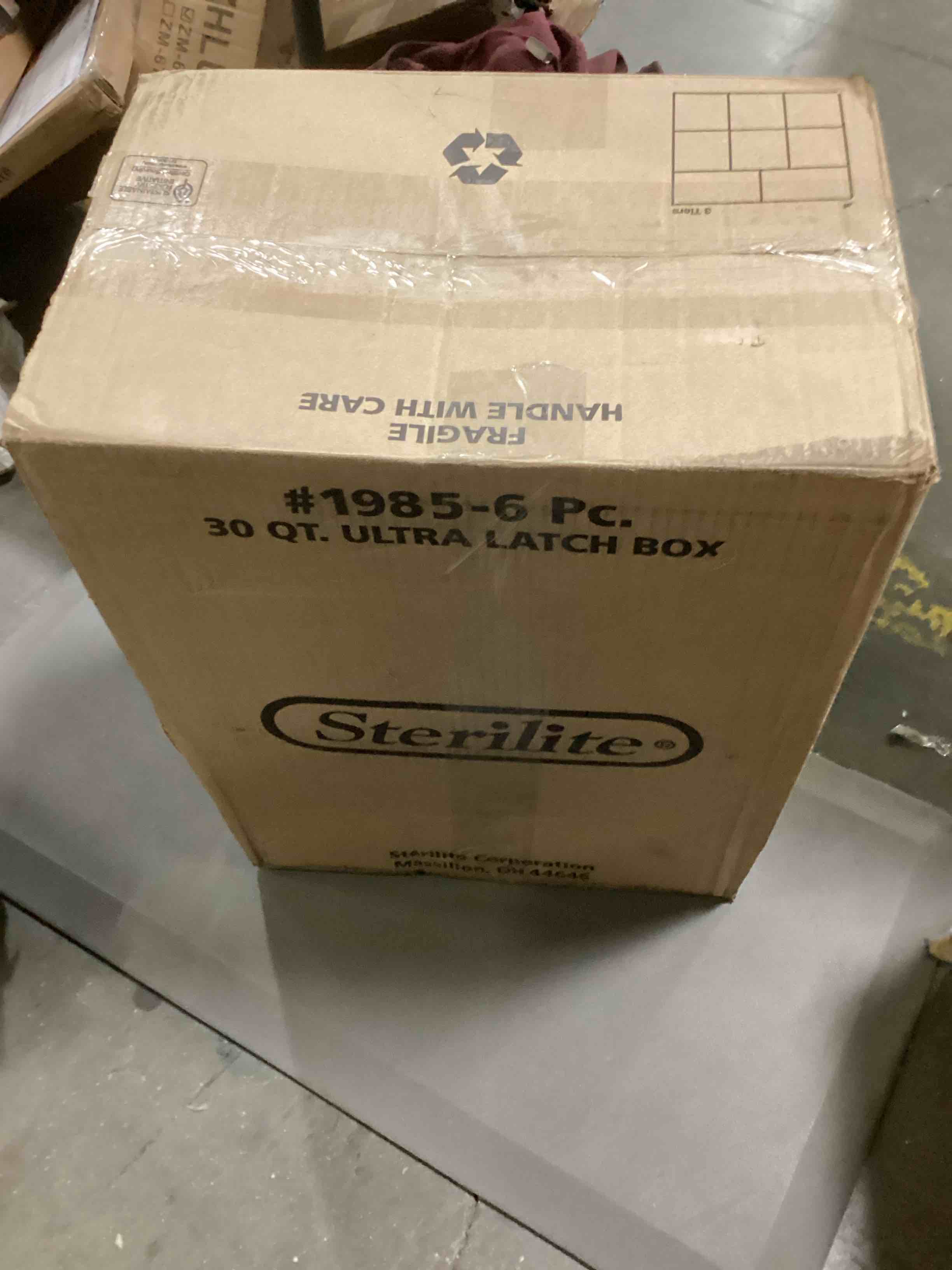 https://s3.amazonaws.com/lotting-images-prod/bidfta/YEL4084028_1710344430135.jpeg