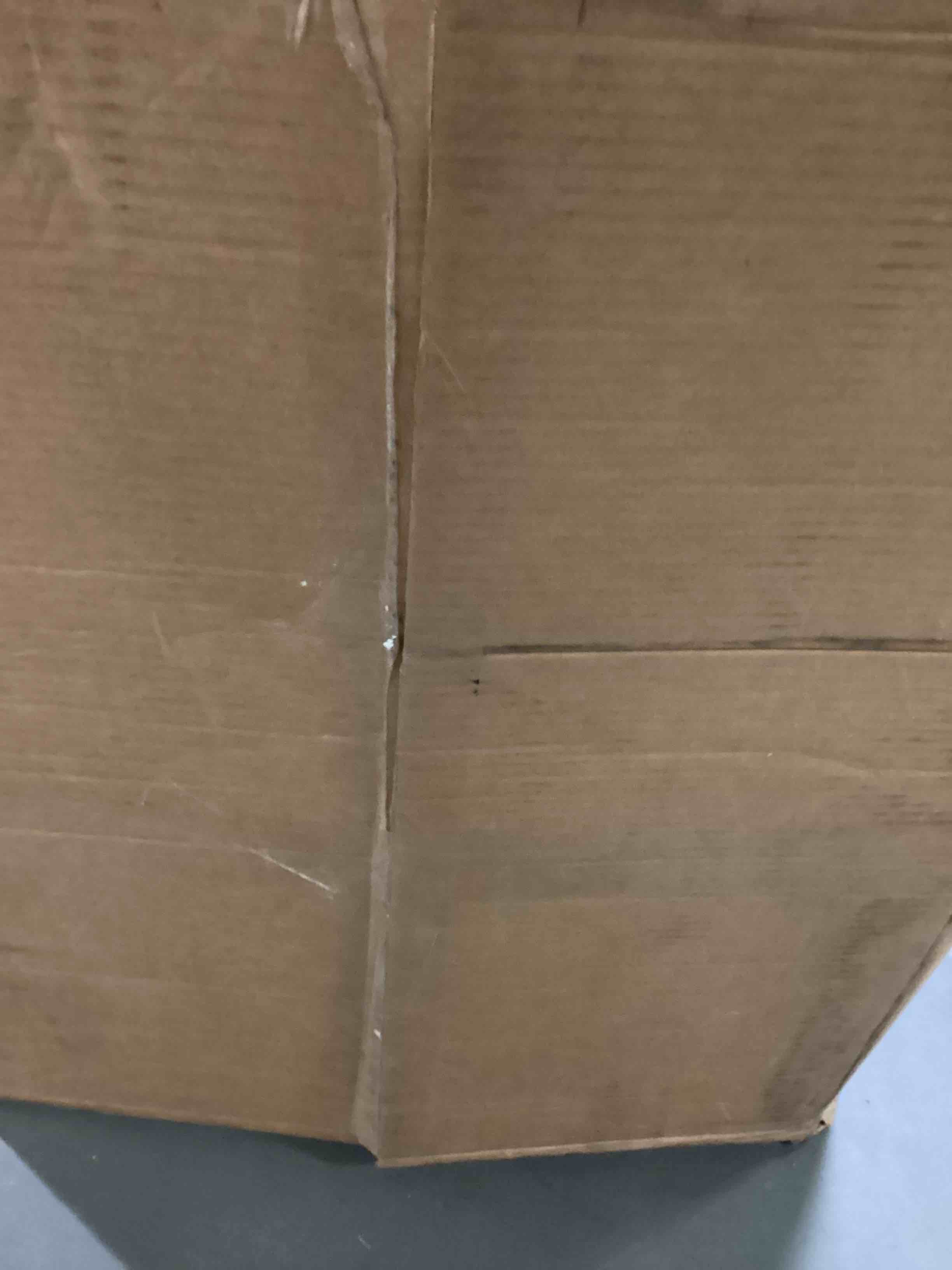 https://s3.amazonaws.com/lotting-images-prod/bidfta/YEL4084046_1710352283532.jpeg