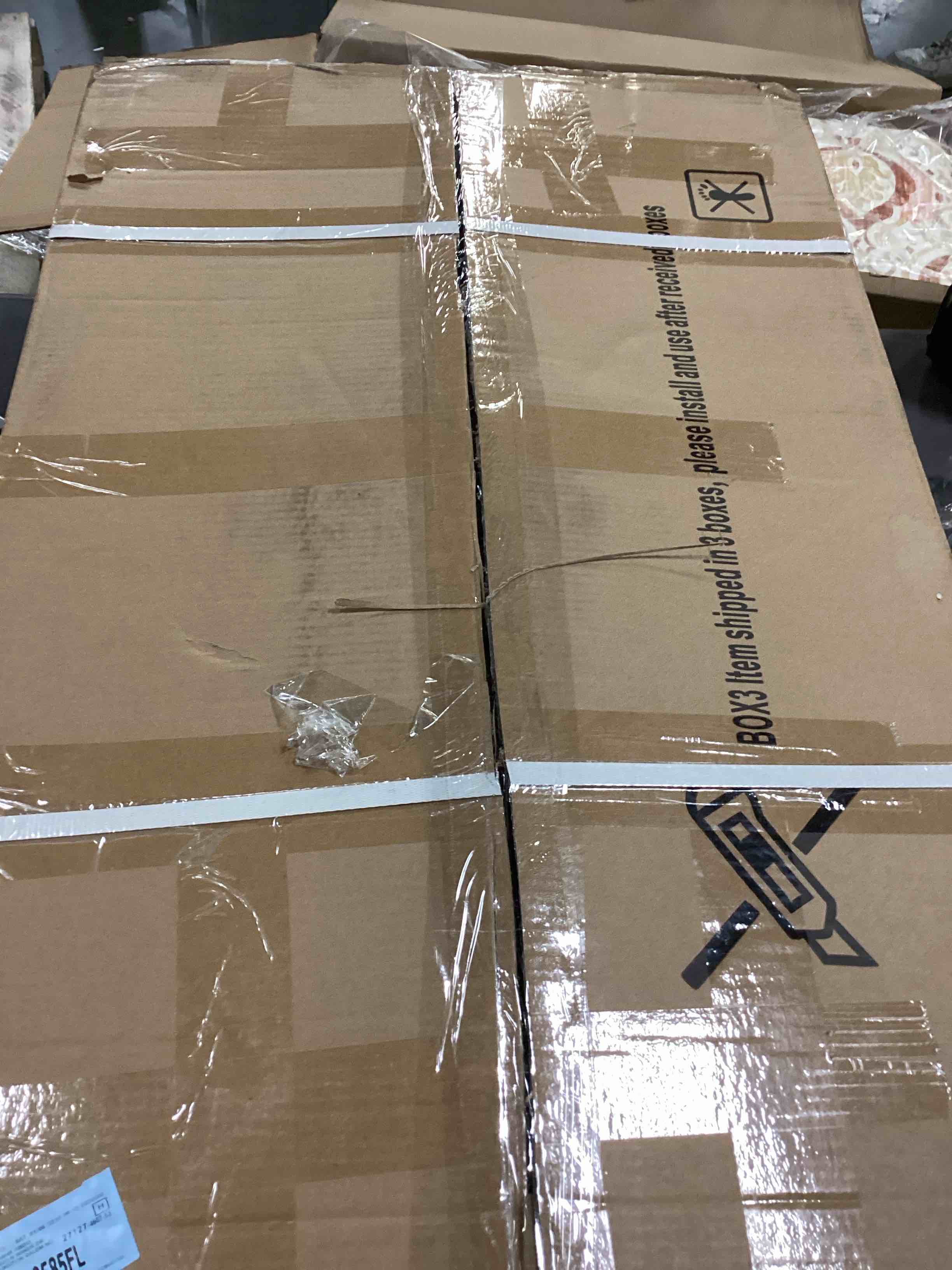 https://s3.amazonaws.com/lotting-images-prod/bidfta/YEL4084275_1710939288977.jpeg