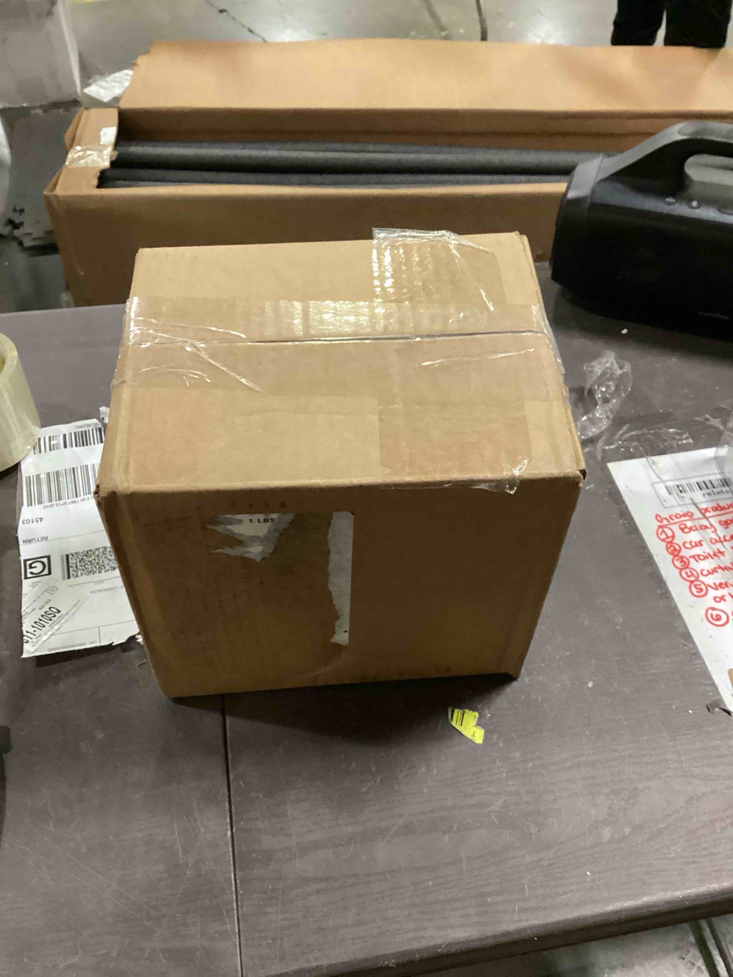 https://s3.amazonaws.com/lotting-images-prod/bidfta/YEL4084278_1710940779762.jpeg