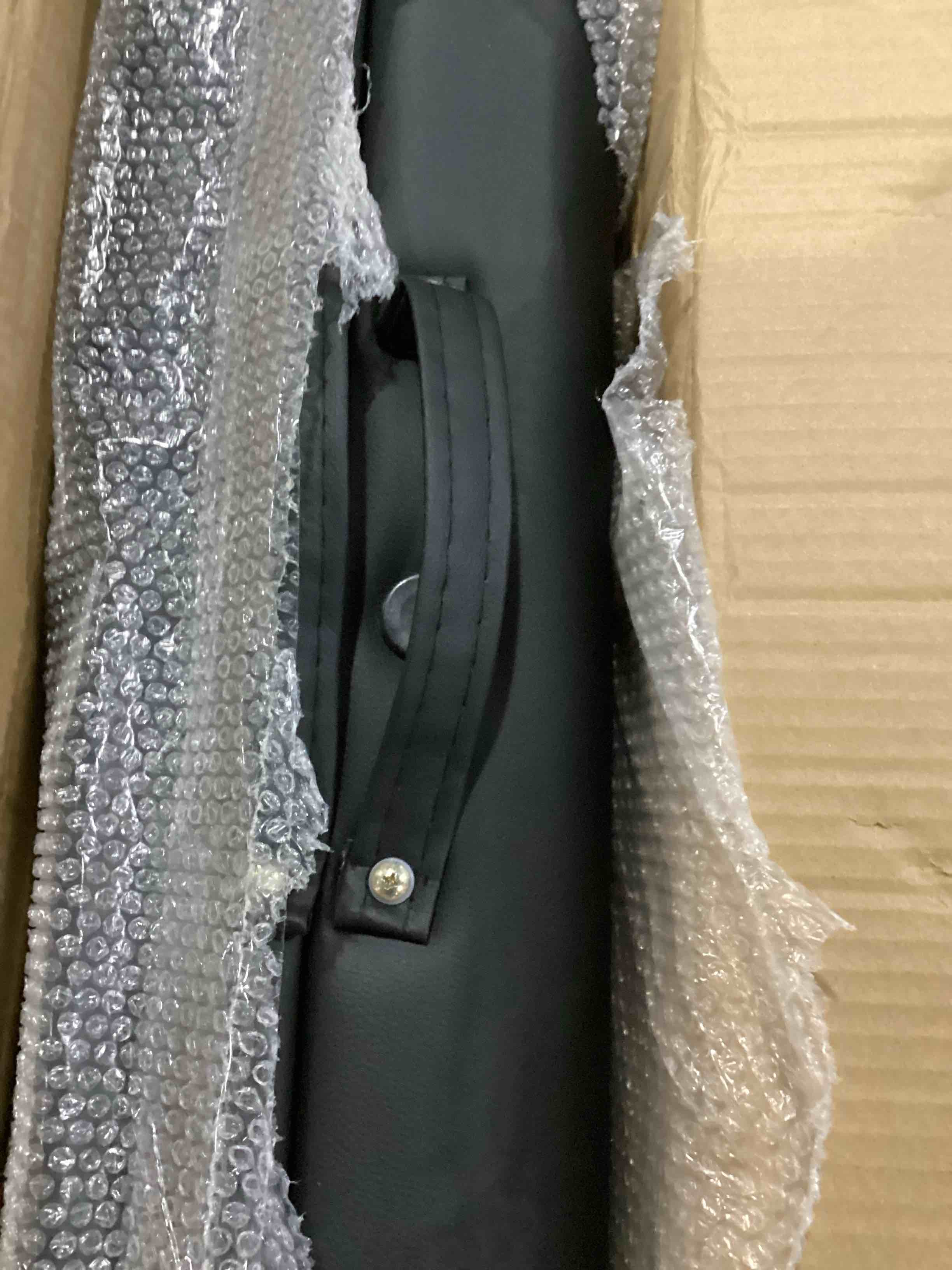 https://s3.amazonaws.com/lotting-images-prod/bidfta/YEL4085448_1709741485052.jpeg