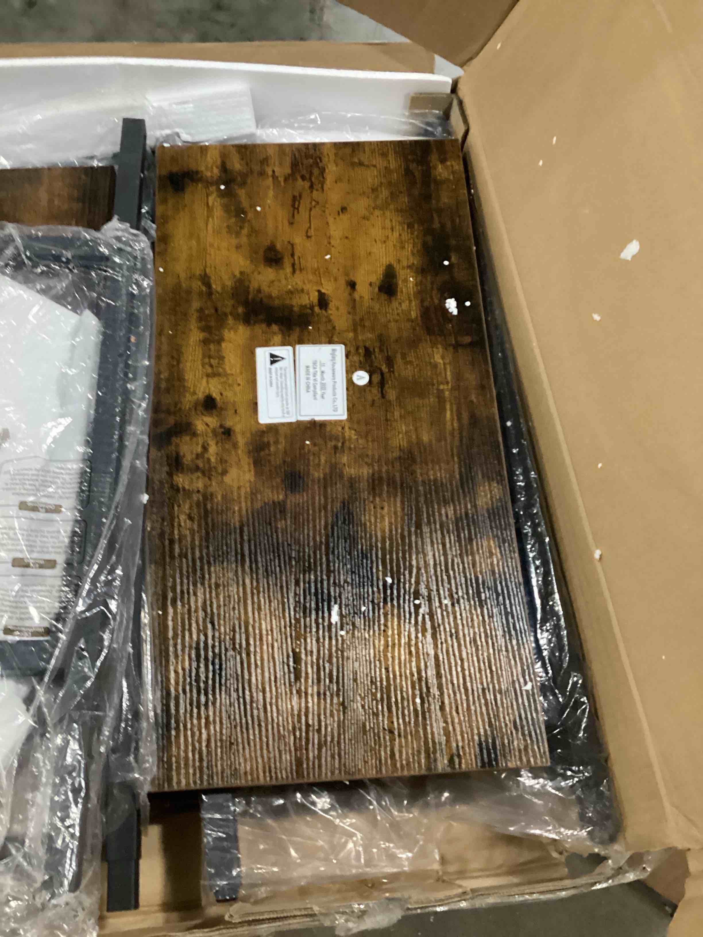 https://s3.amazonaws.com/lotting-images-prod/bidfta/YEL4085491_1709754515568.jpeg