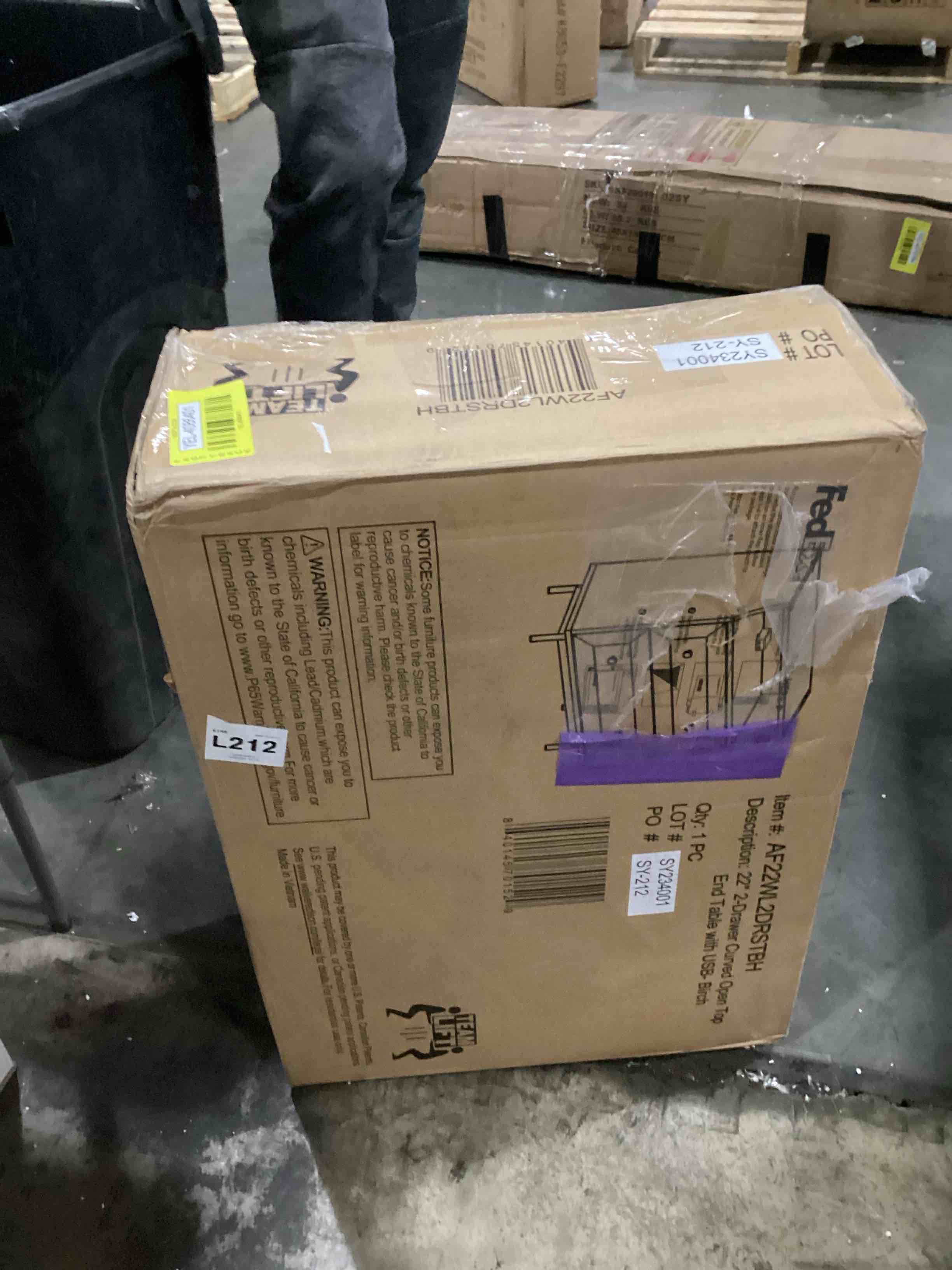 https://s3.amazonaws.com/lotting-images-prod/bidfta/YEL4086401_1711458020616.jpeg