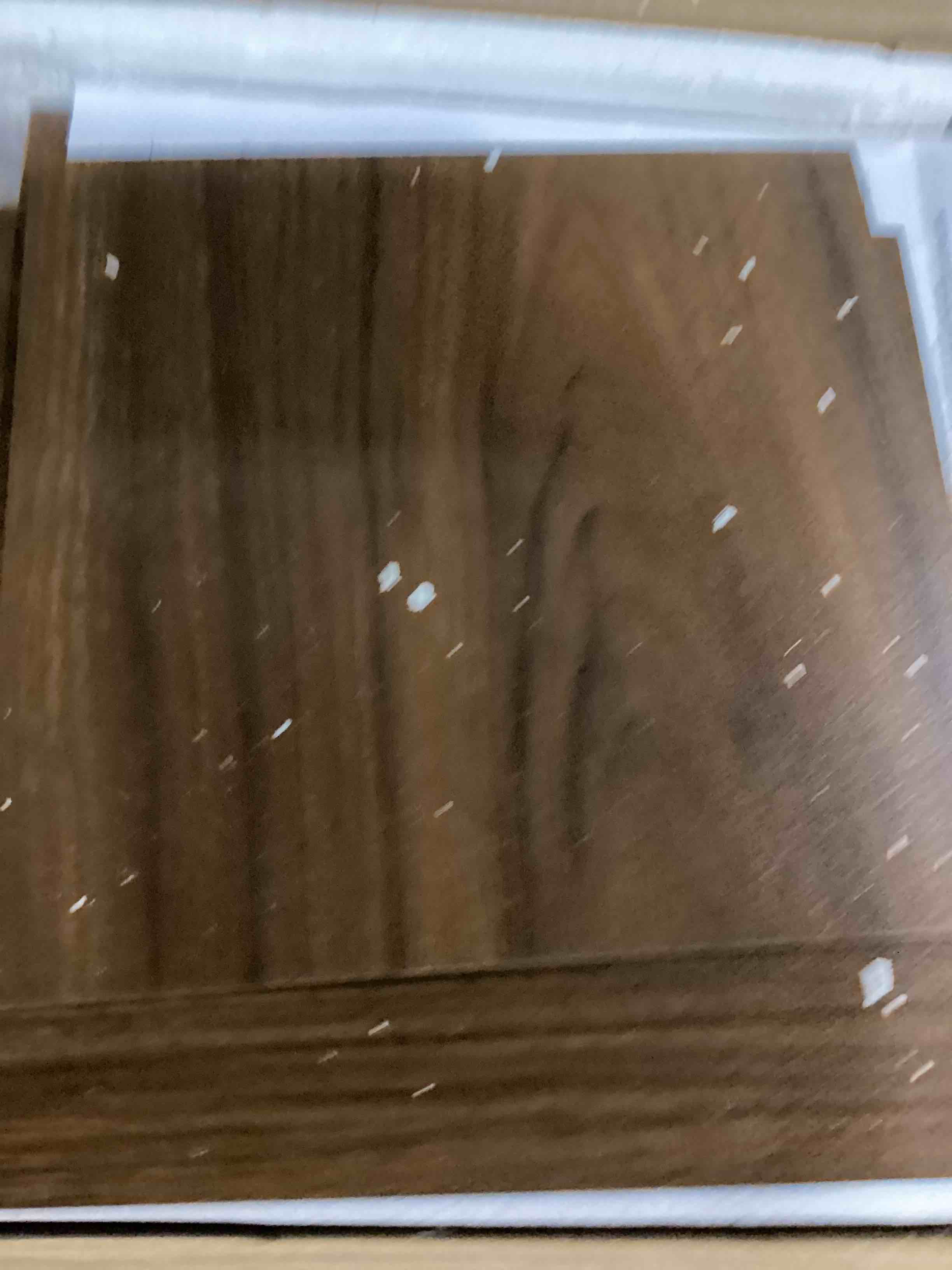 https://s3.amazonaws.com/lotting-images-prod/bidfta/YEL4087033_1710009117010.jpeg