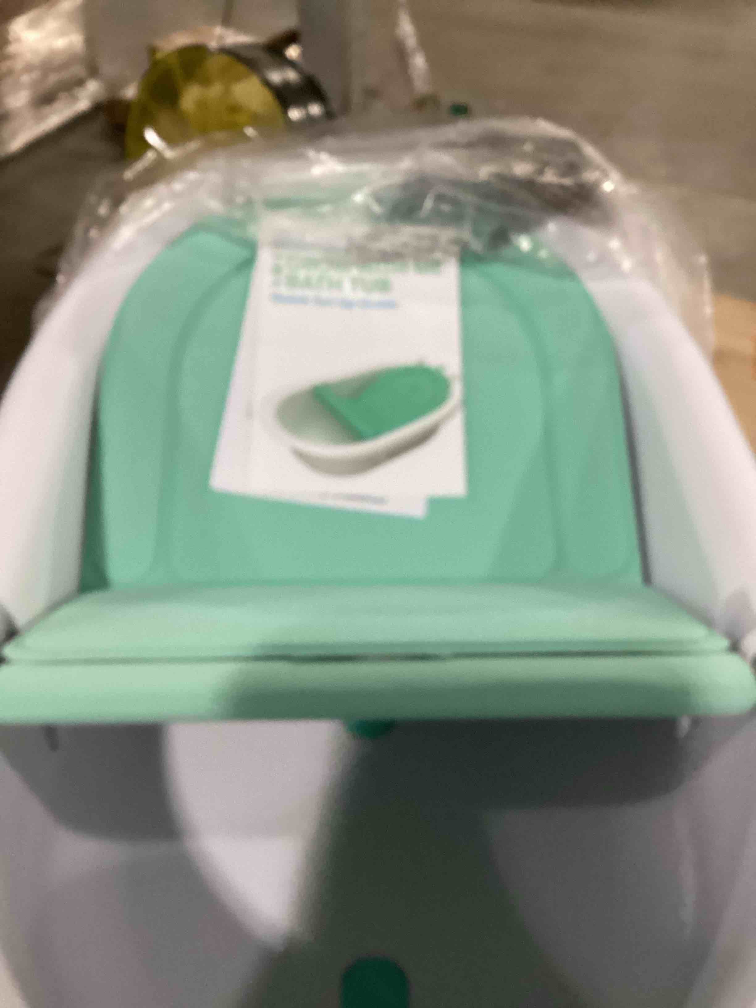 https://s3.amazonaws.com/lotting-images-prod/bidfta/YEL4087339_1710356470640.jpeg