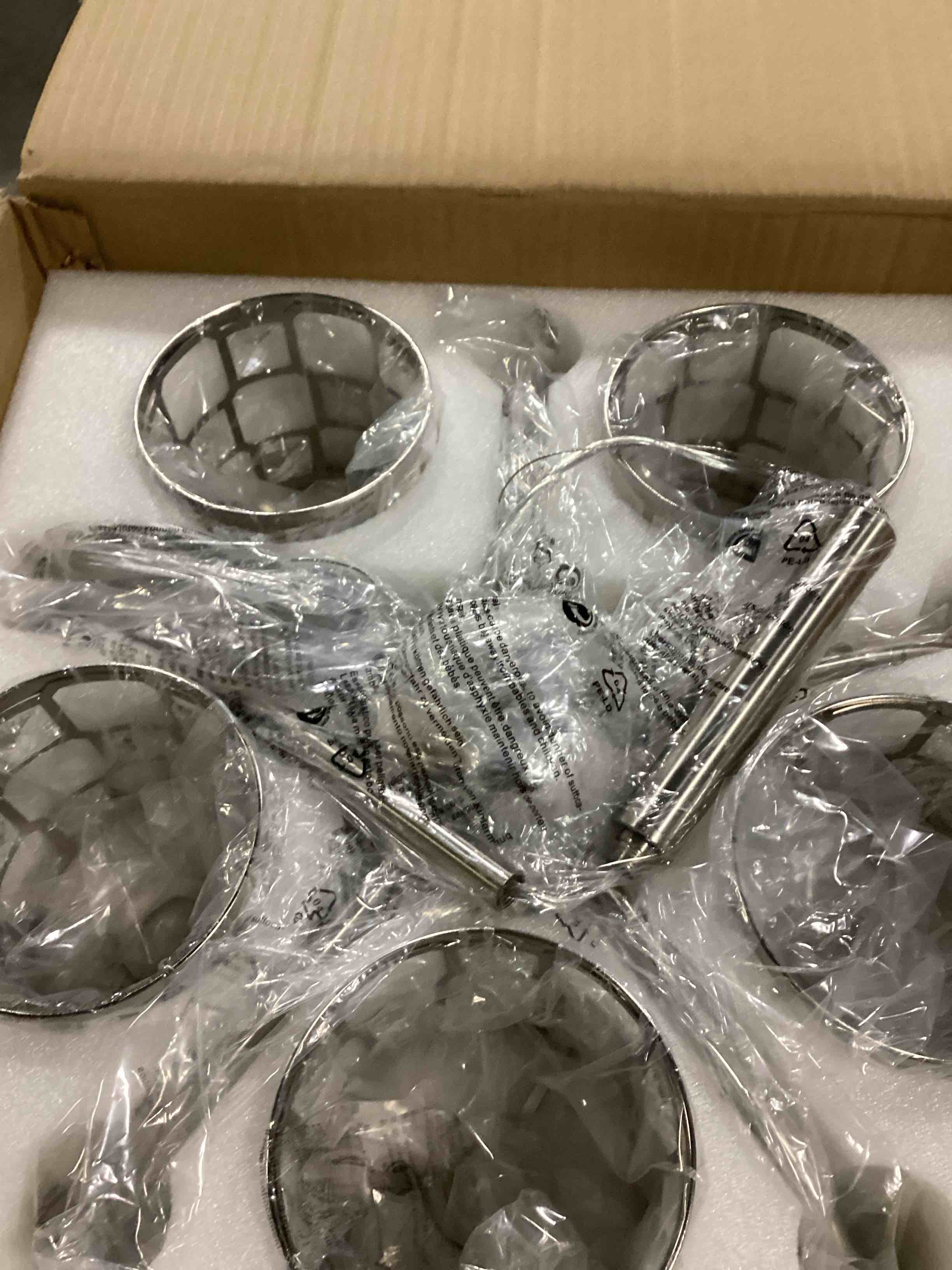 https://s3.amazonaws.com/lotting-images-prod/bidfta/YEL4087539_1710593882083.jpeg