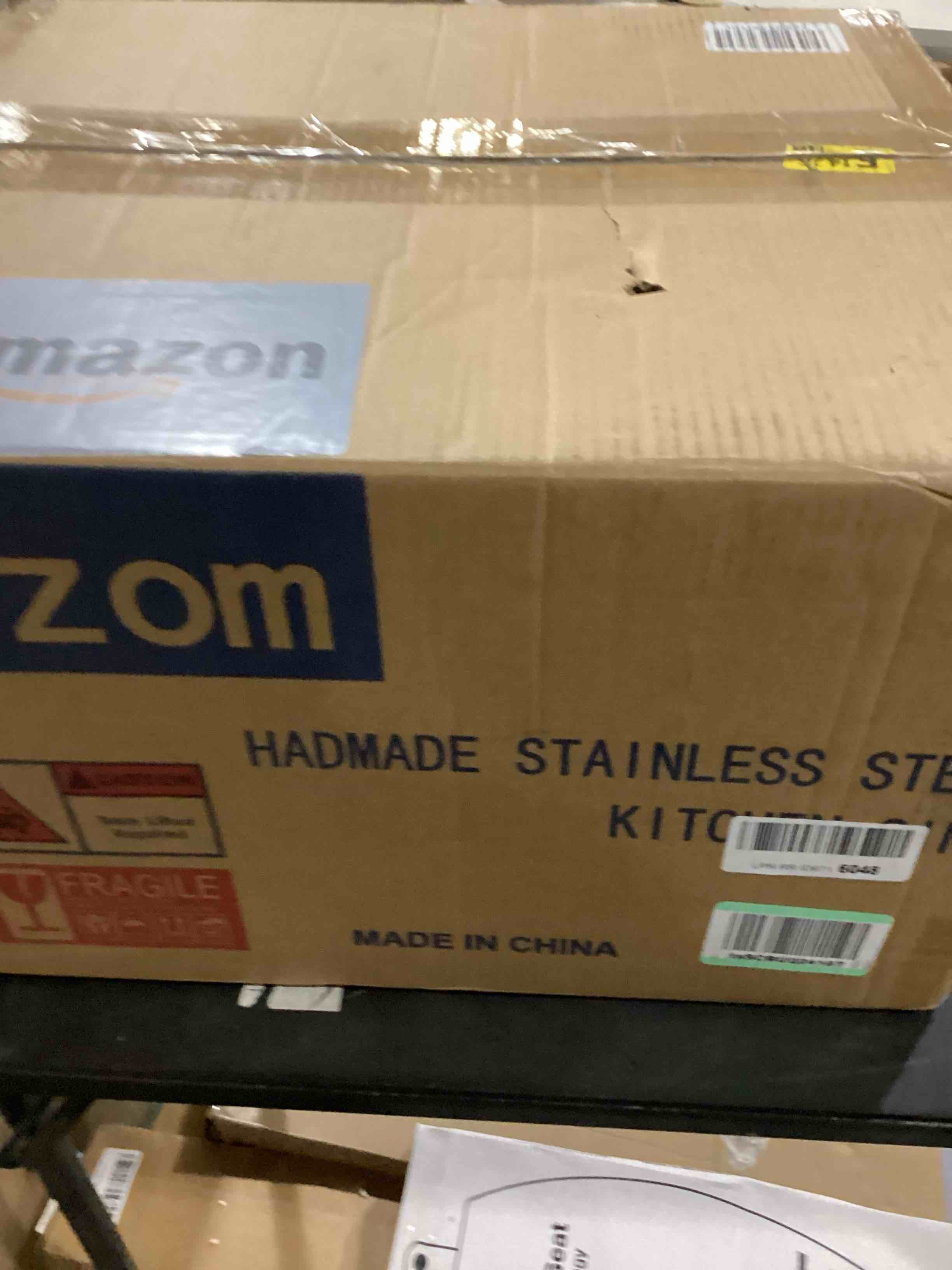 https://s3.amazonaws.com/lotting-images-prod/bidfta/YEL4087564_1710600954037.jpeg