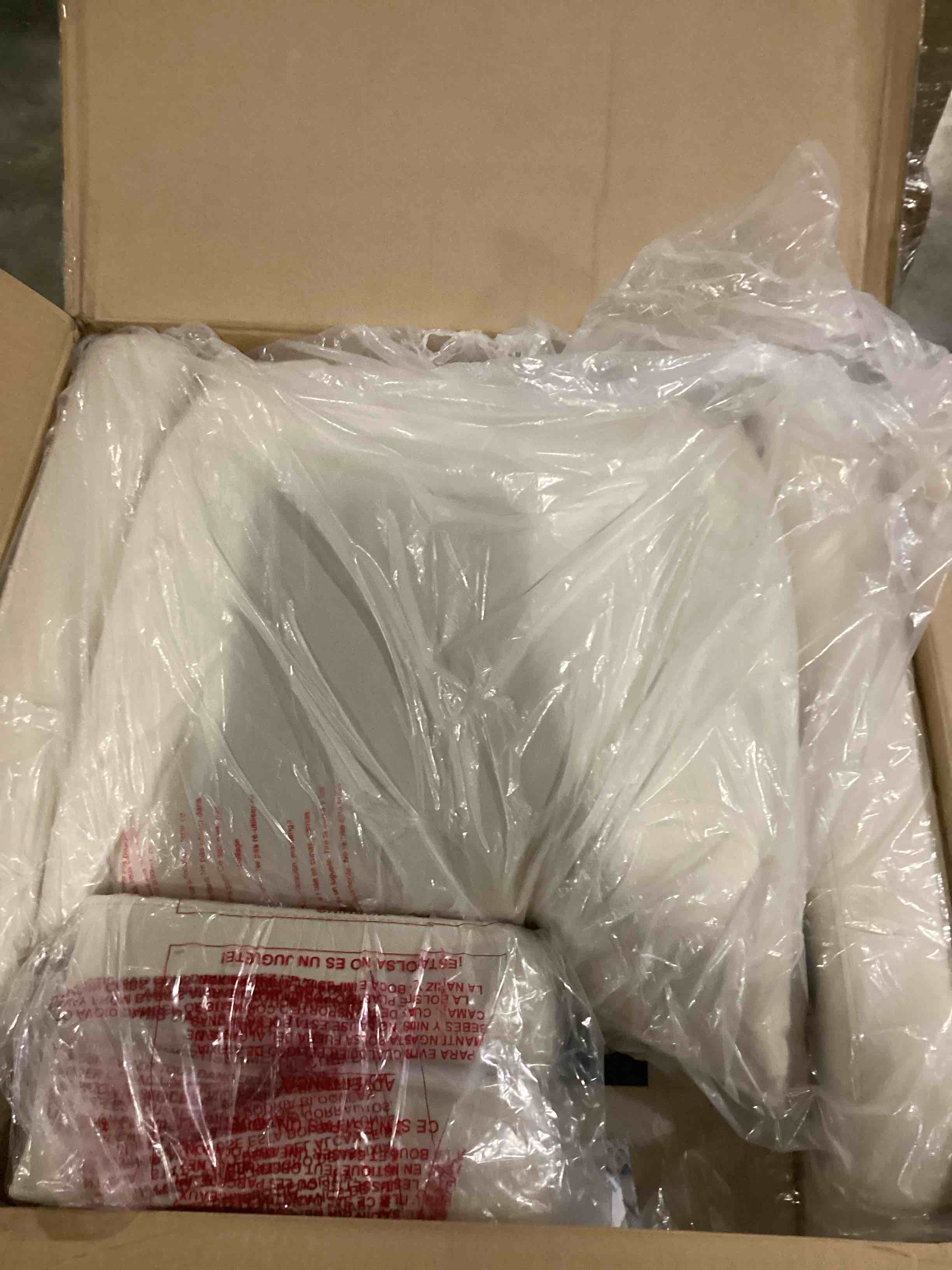 https://s3.amazonaws.com/lotting-images-prod/bidfta/YEL4087687_1710854871645.jpeg