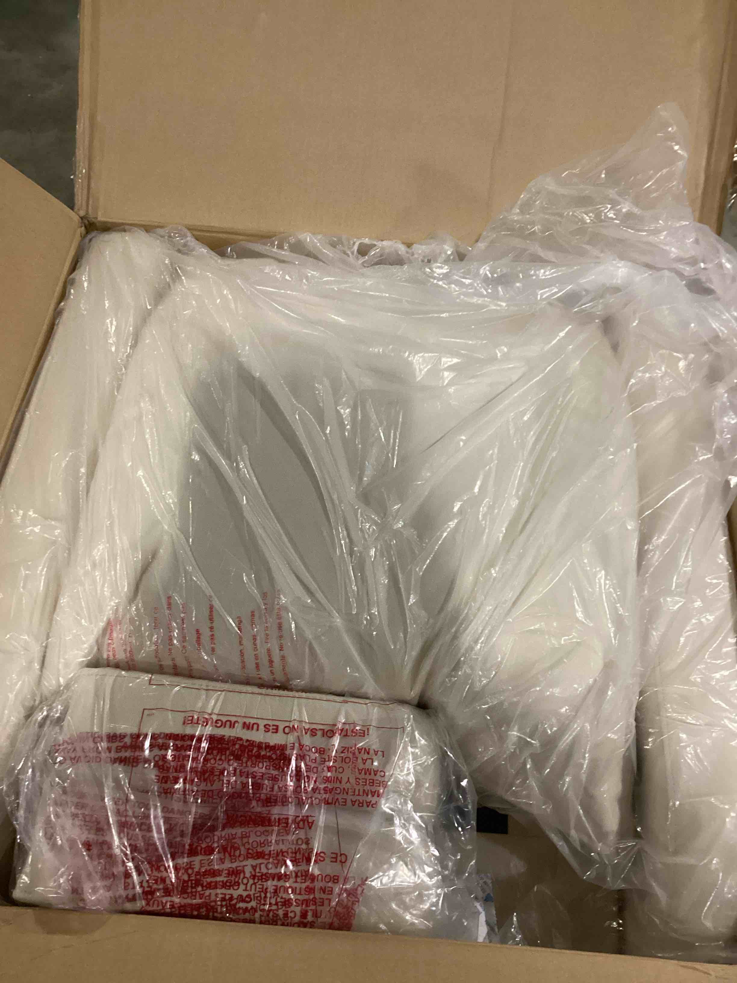 https://s3.amazonaws.com/lotting-images-prod/bidfta/YEL4087687_1710854872628.jpeg
