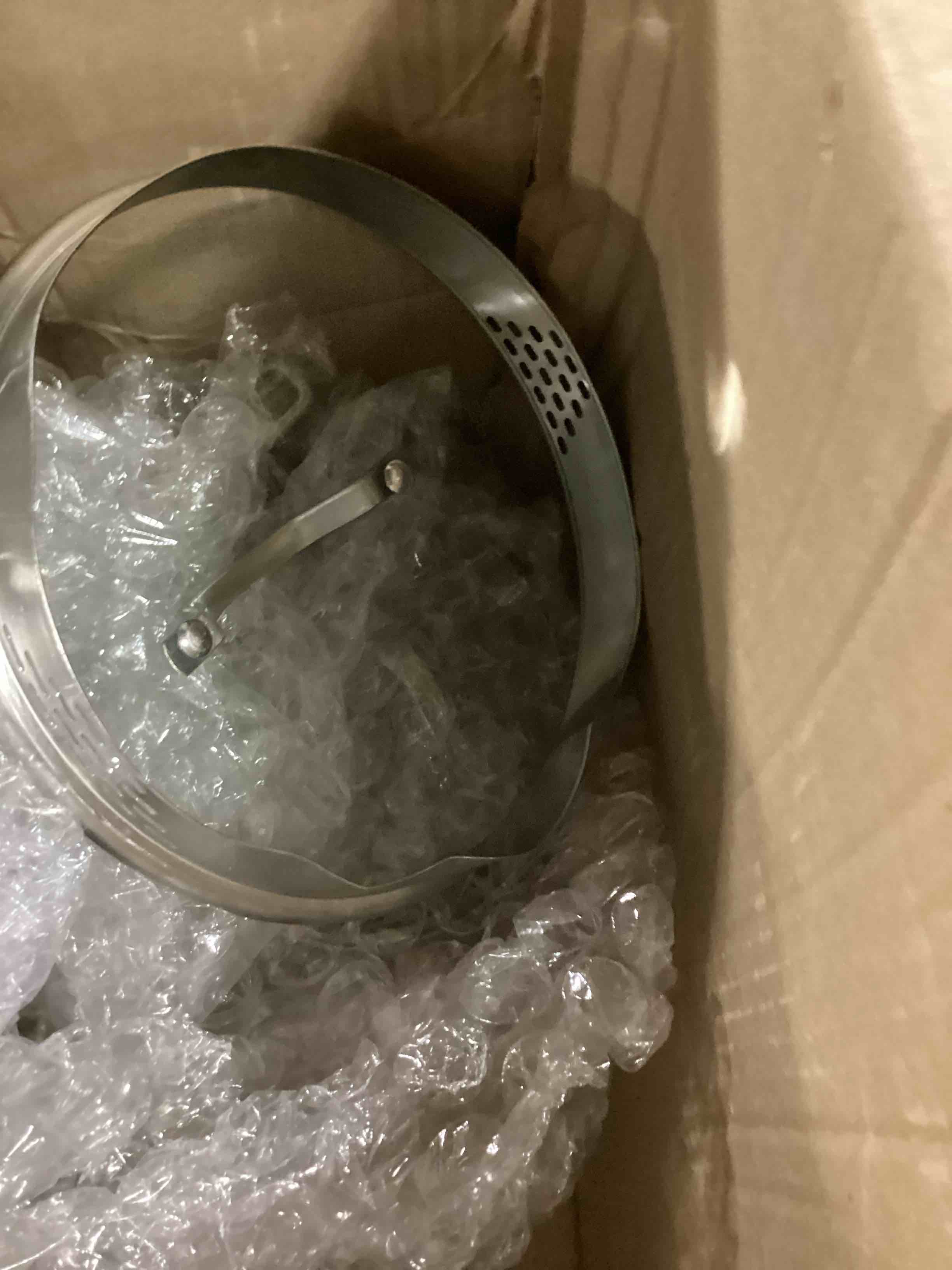 https://s3.amazonaws.com/lotting-images-prod/bidfta/YEL4087694_1710862049271.jpeg