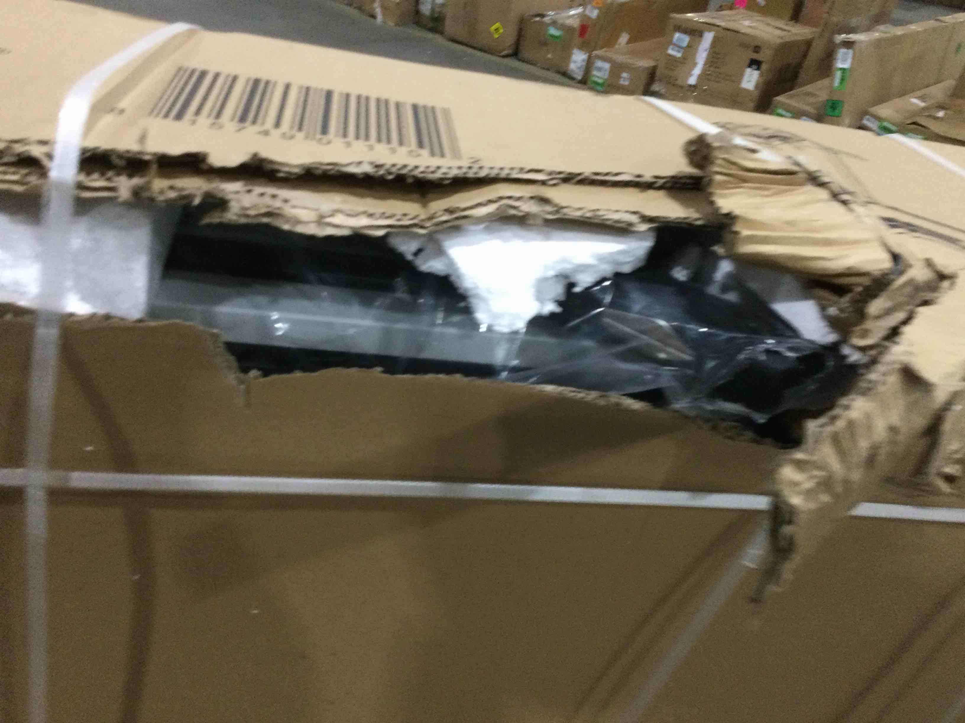 https://s3.amazonaws.com/lotting-images-prod/bidfta/YEL4137985_1702910895739.jpeg